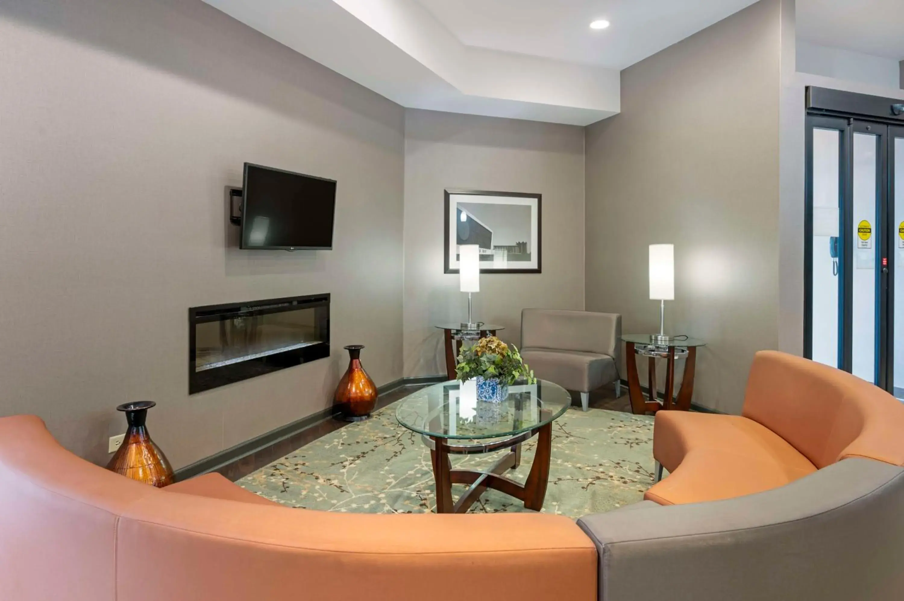 Lobby or reception in Best Western University Inn at Valparaiso Lobby or reception in Best Western University Inn at Valparaiso