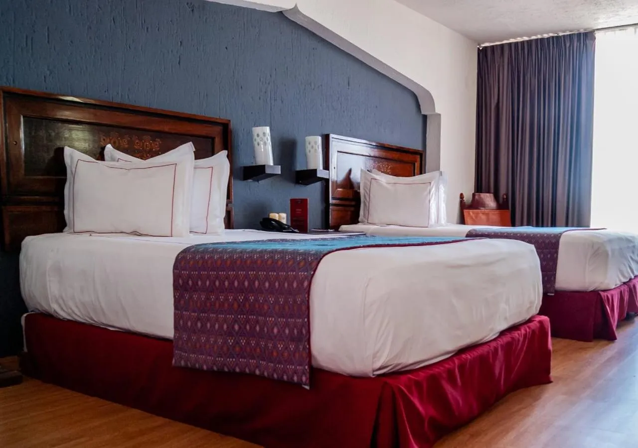 Bedroom, Bed in Hotel Fenix