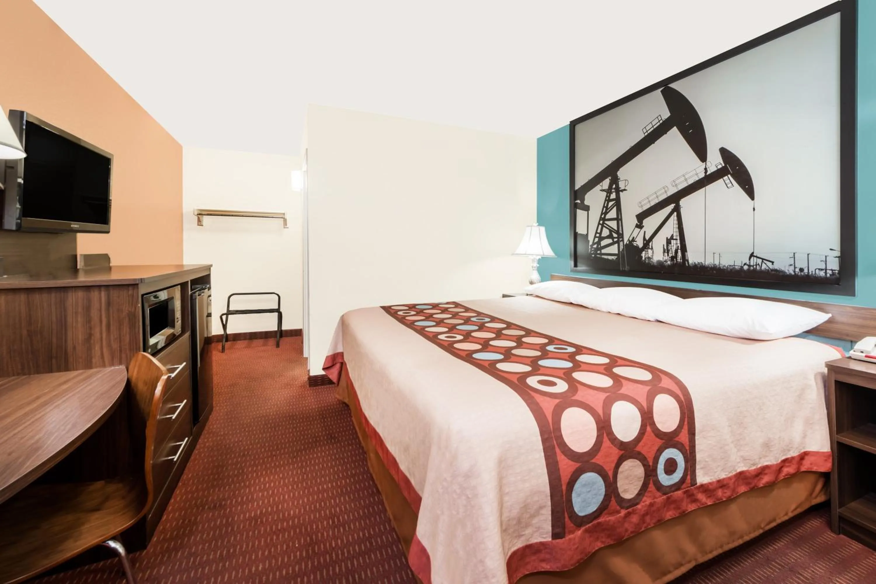 Bedroom, Bed in Super 8 by Wyndham Midwest City OK