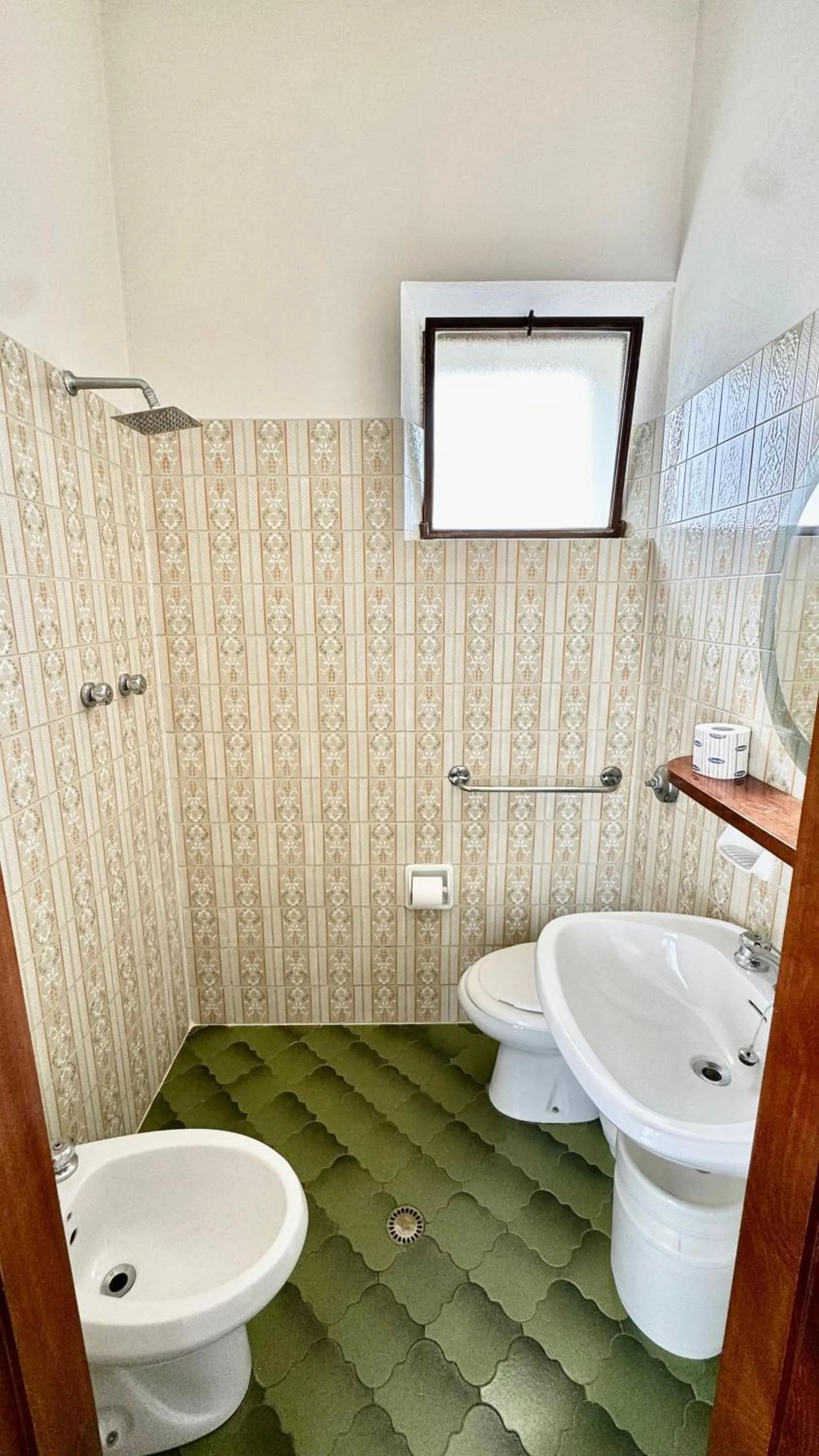 Bathroom in Hotel B&B Avana