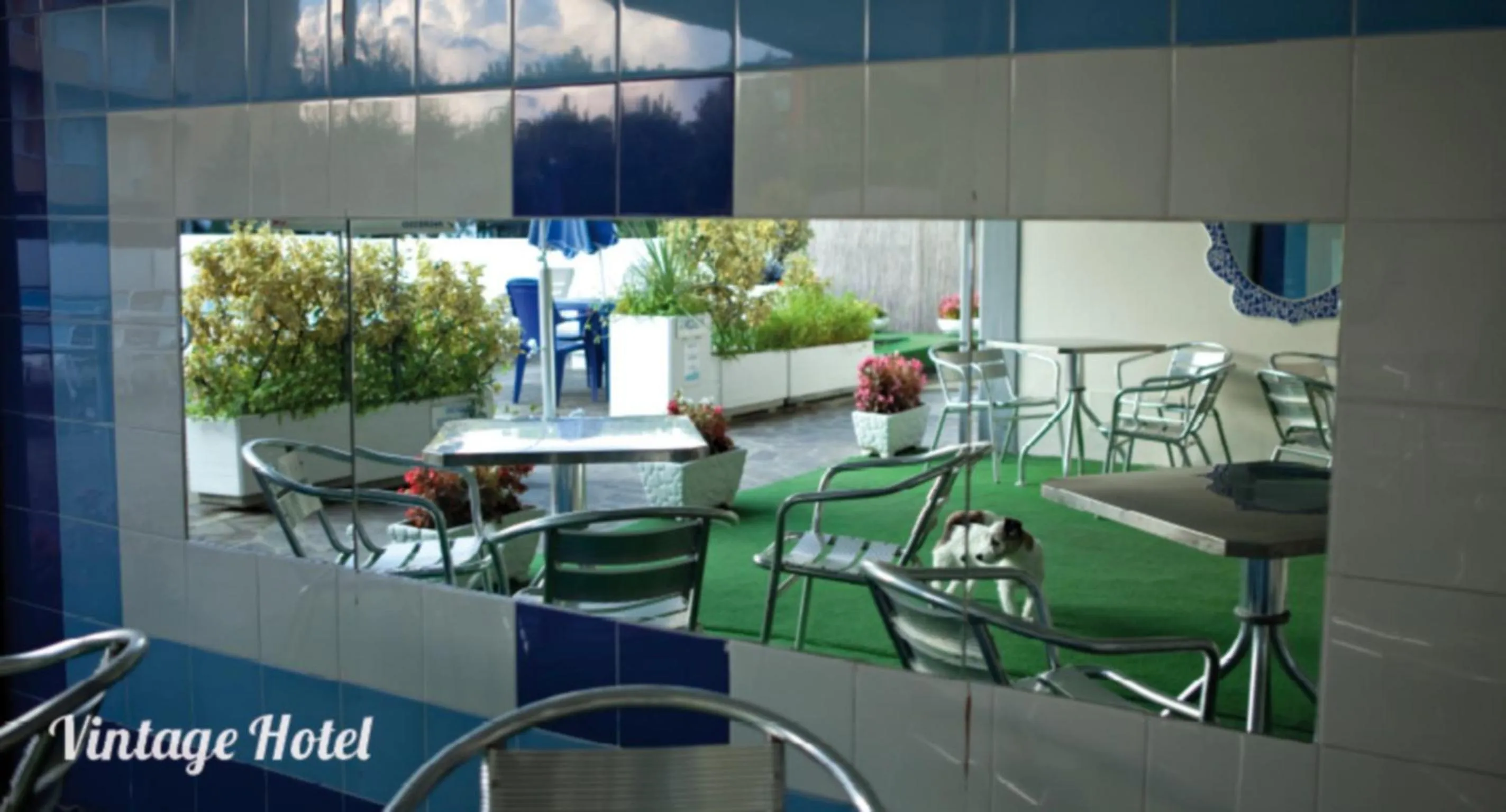 Facade/entrance in Hotel B&B Avana