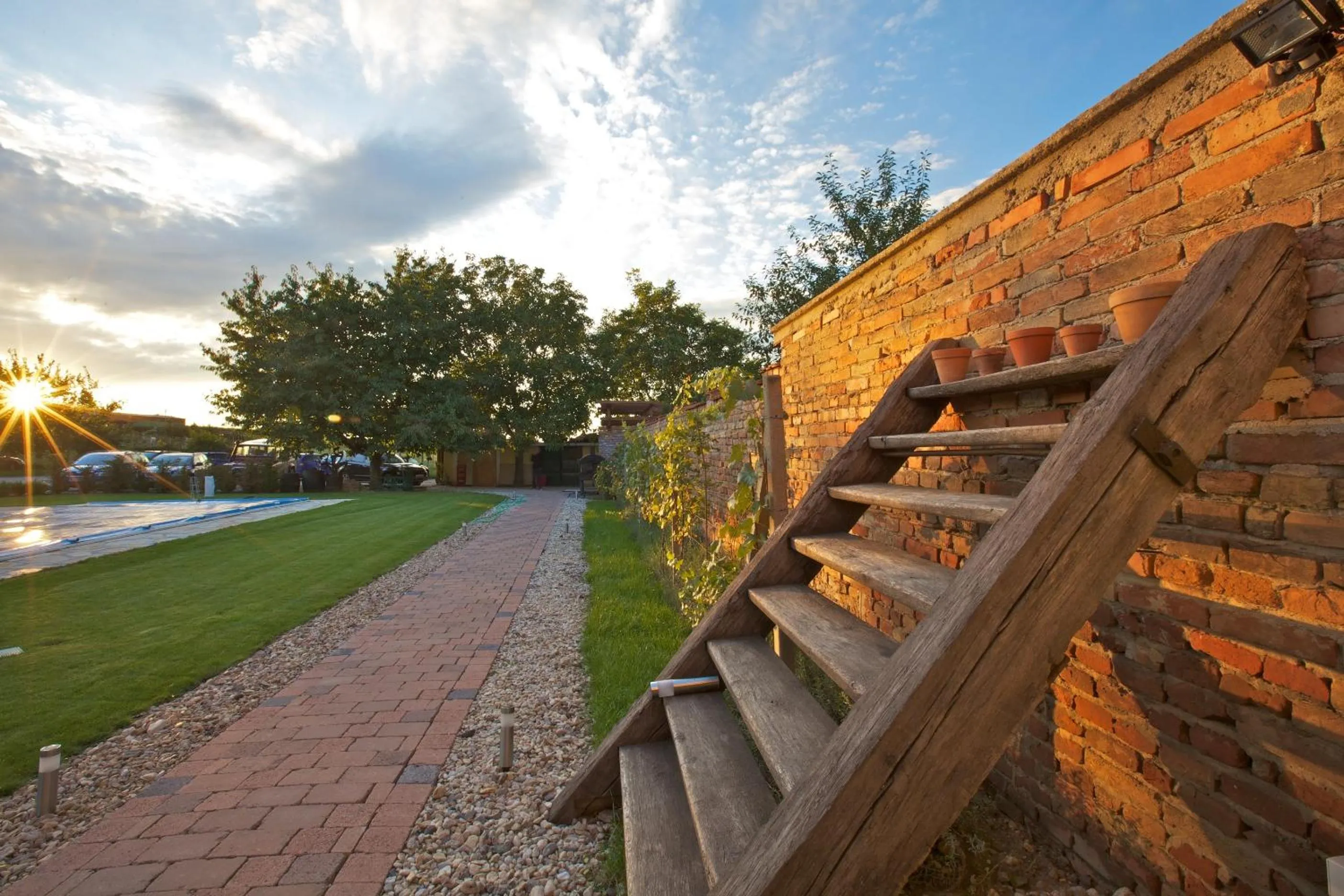 Garden in Hotel Garni Klaret
