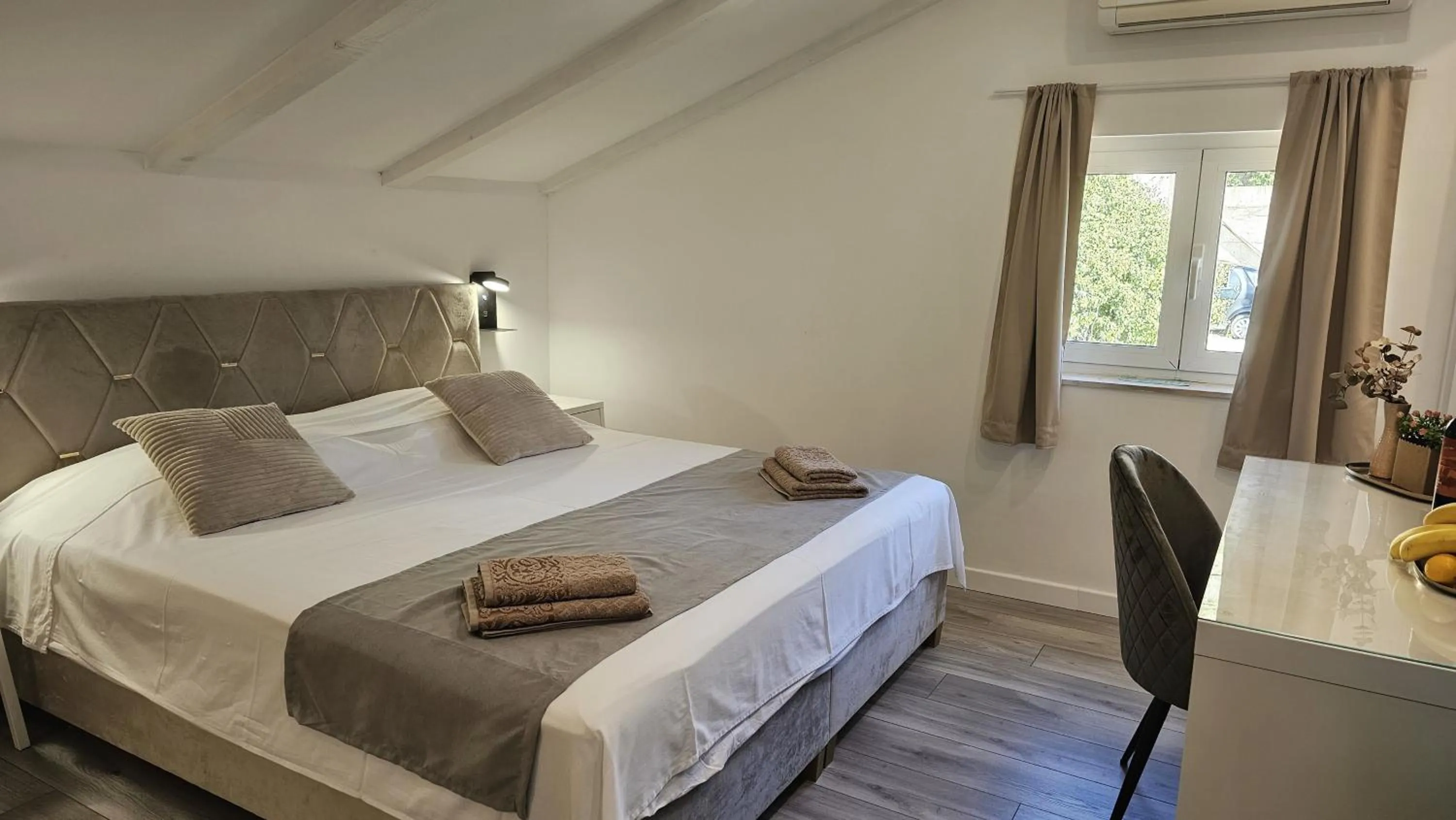 Bed in Villa Babilon