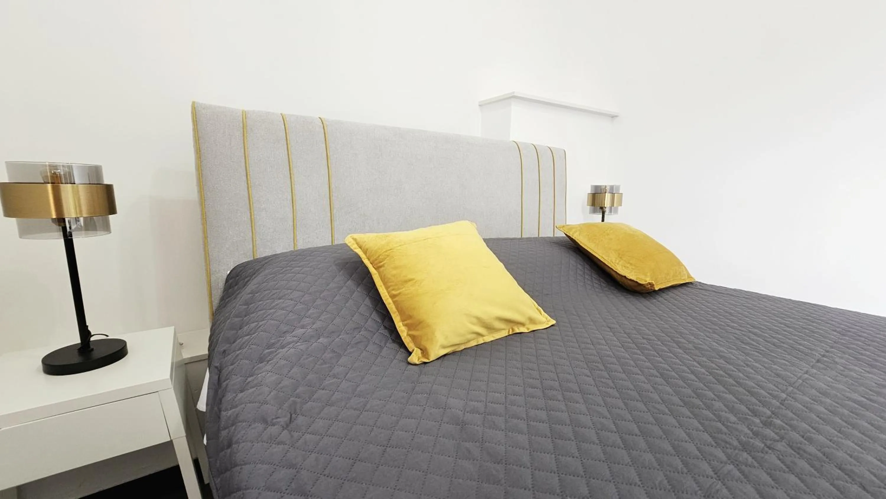 Bed in Villa Babilon