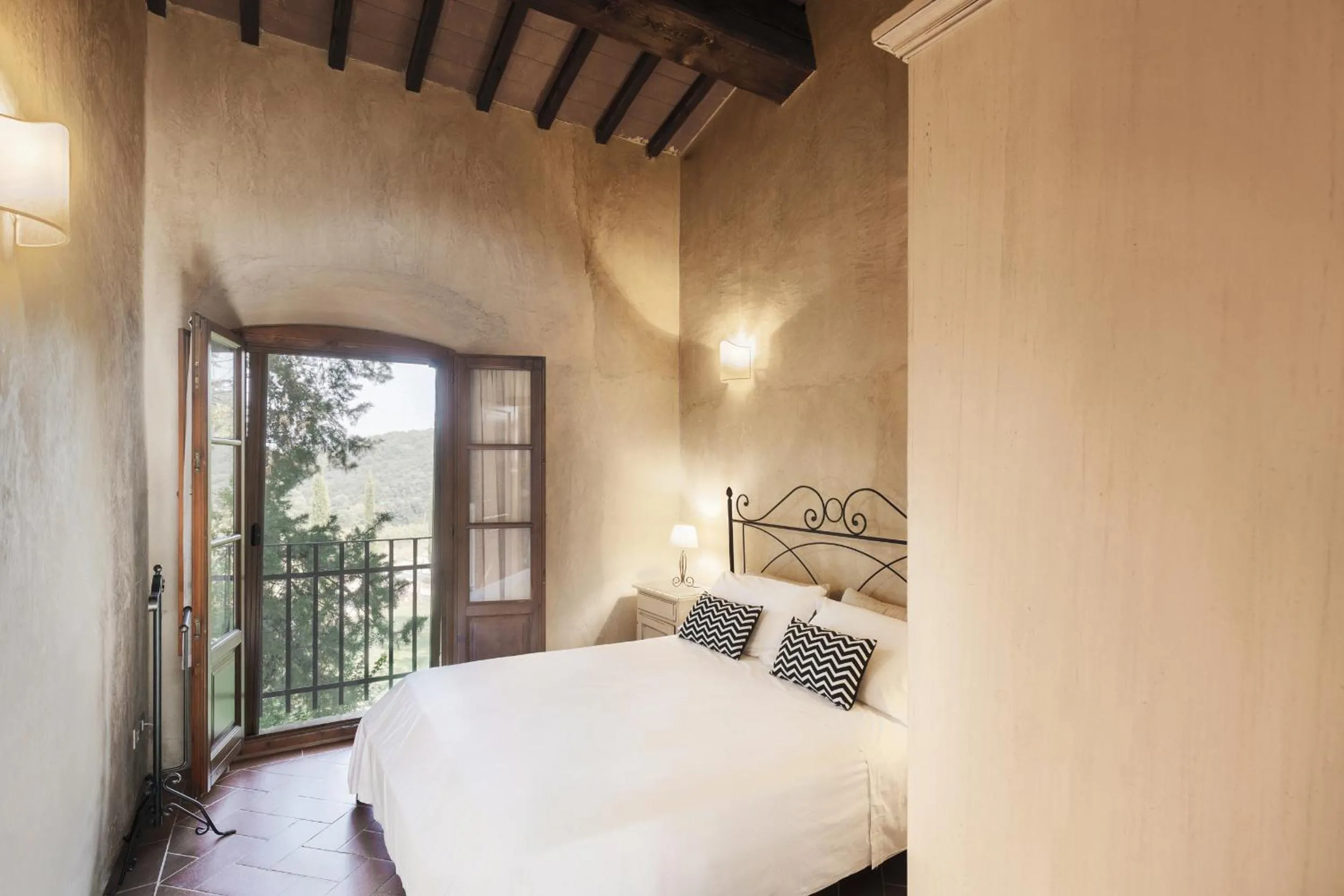 Bed in Tenuta La Borriana
