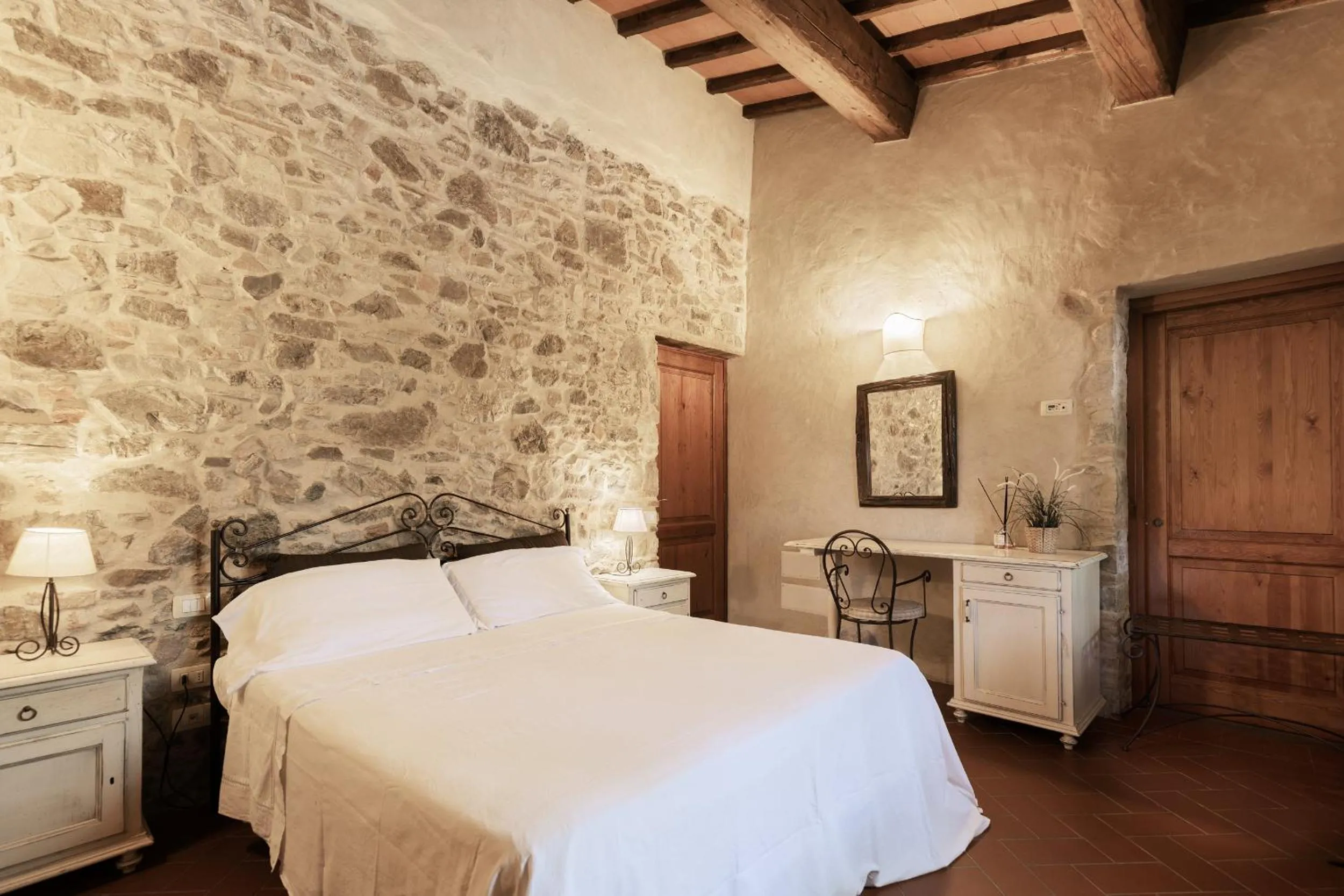 Bed in Tenuta La Borriana