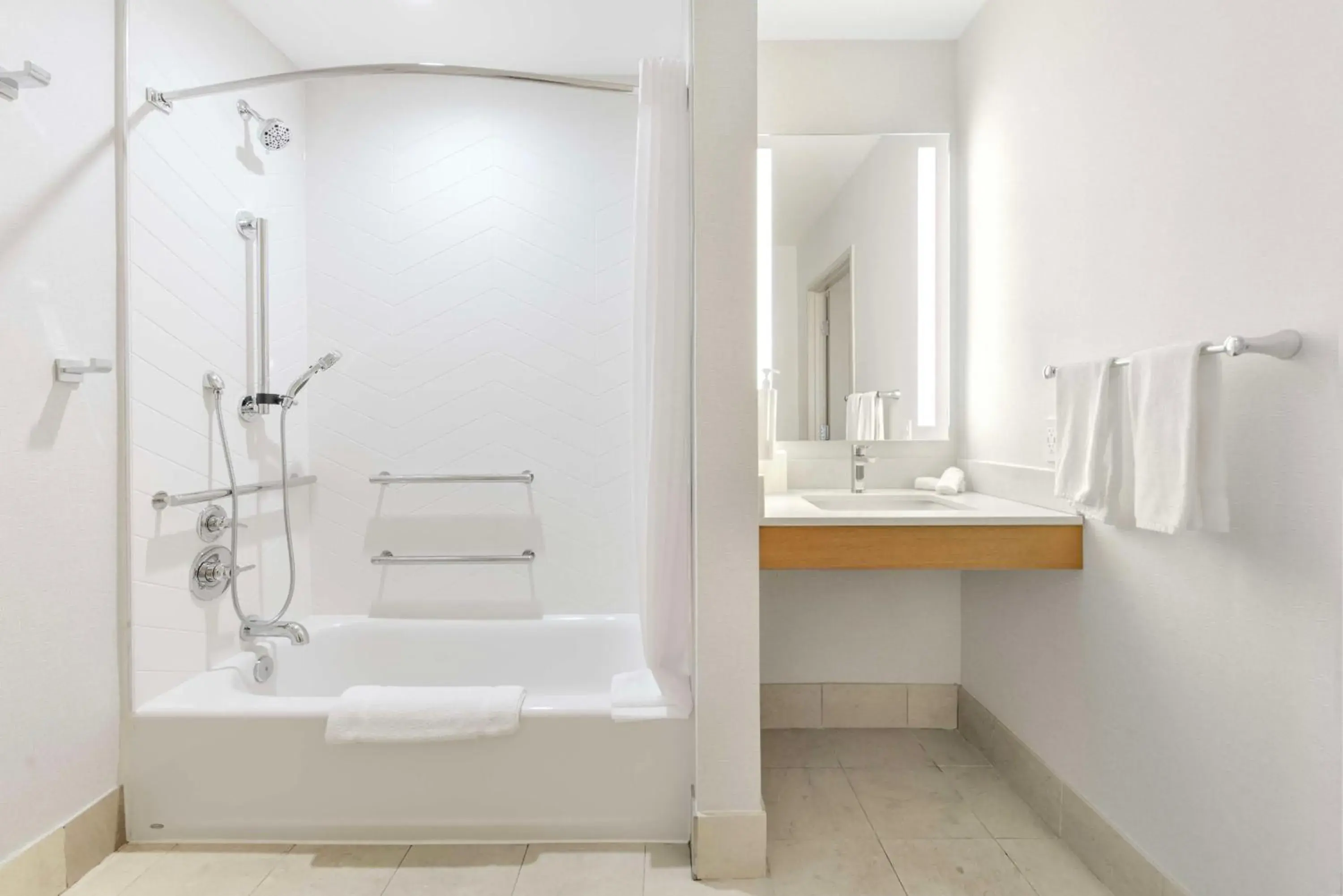 Bathroom in Hilton Garden Inn LAX - El Segundo Bathroom in Hilton Garden Inn LAX - El Segundo