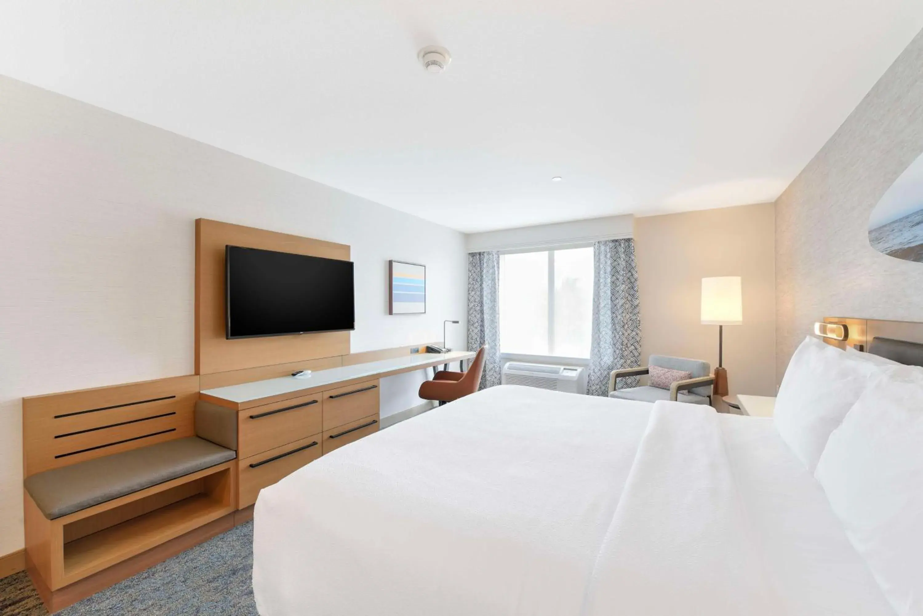 King Room in Hilton Garden Inn LAX - El Segundo King Room in Hilton Garden Inn LAX - El Segundo