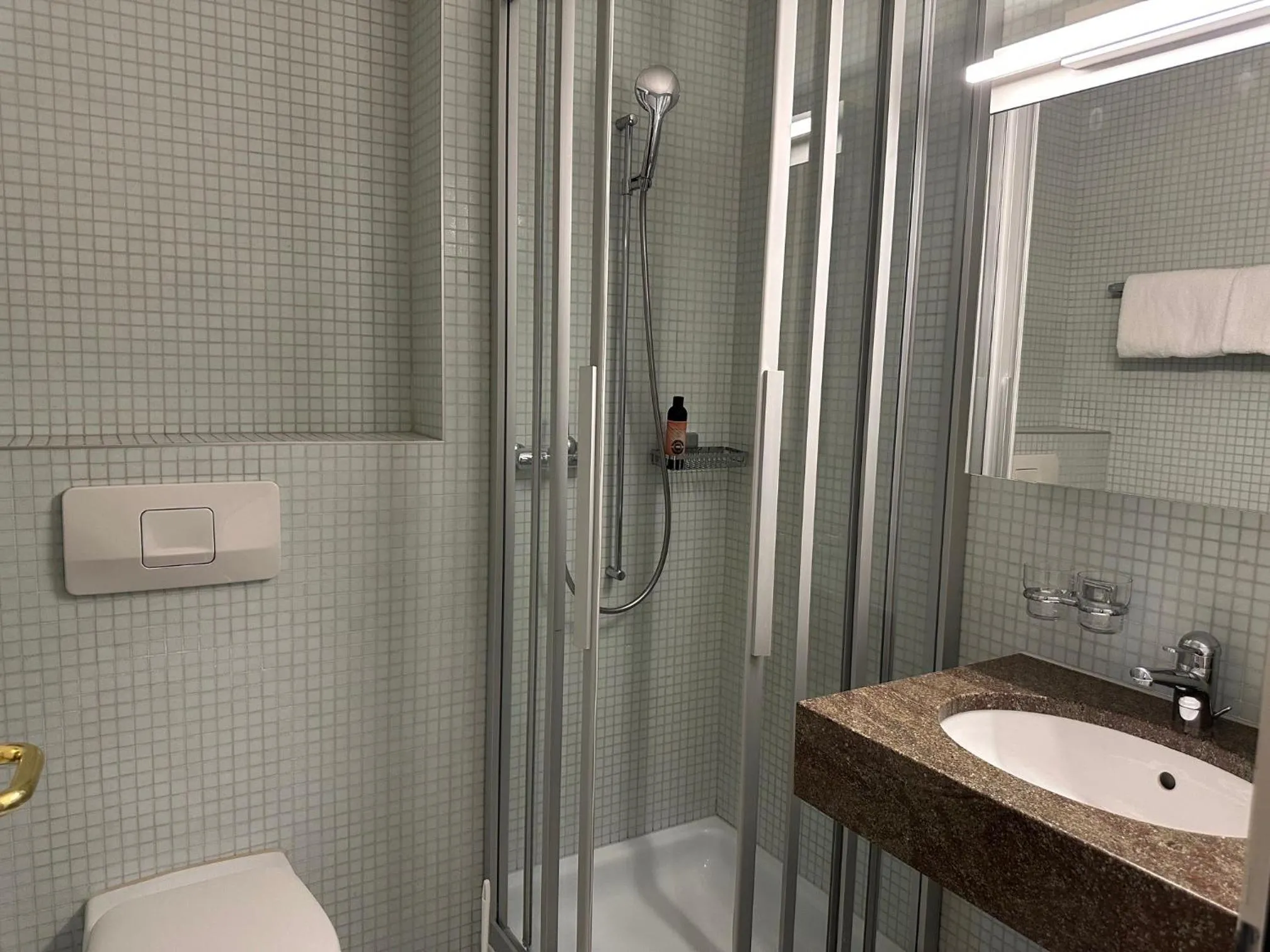 Bathroom in Hotel Bären