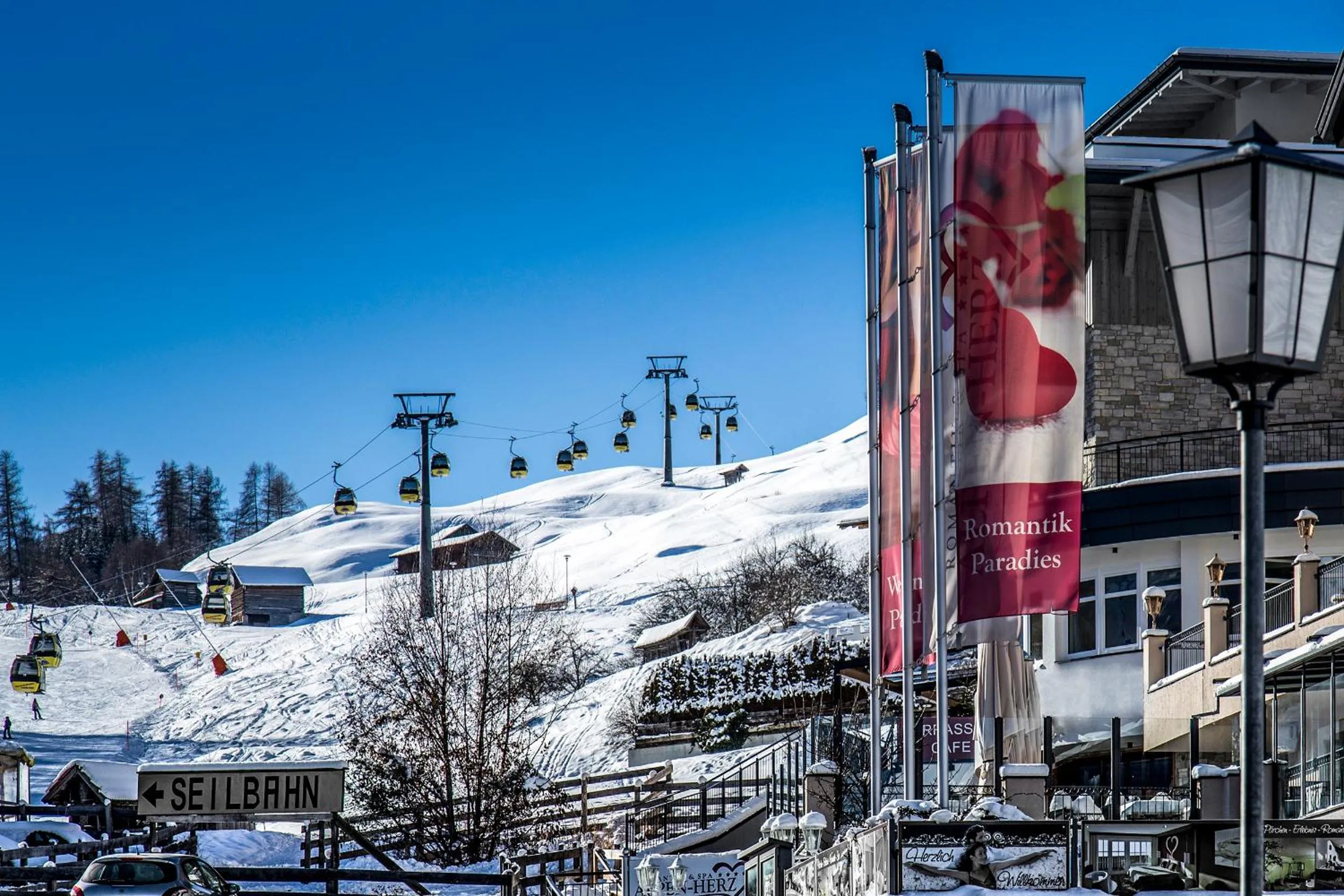 Skiing in Alpen-Herz Romantik & Spa - Adults Only