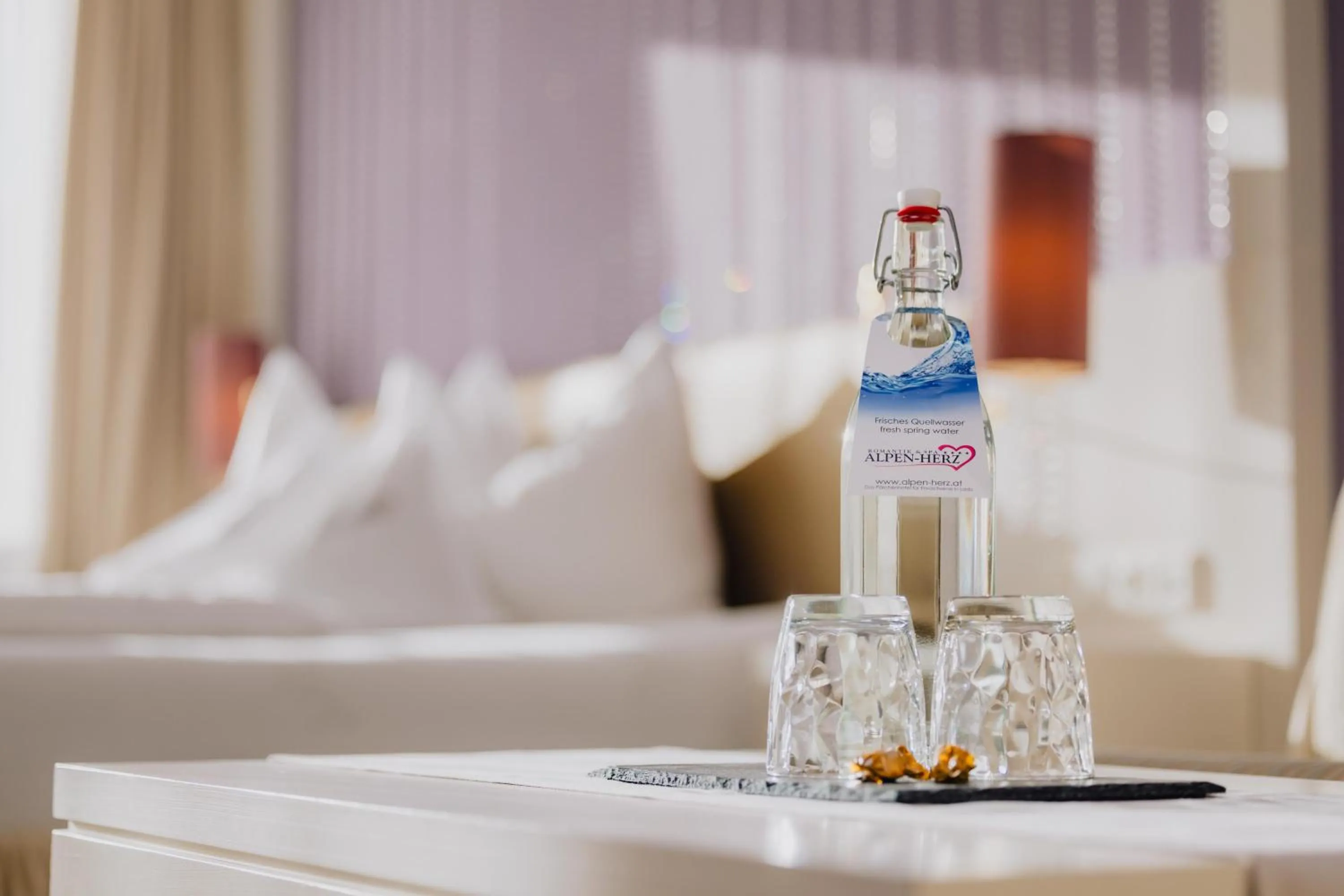 Photo of the whole room, Bed in Alpen-Herz Romantik & Spa - Adults Only