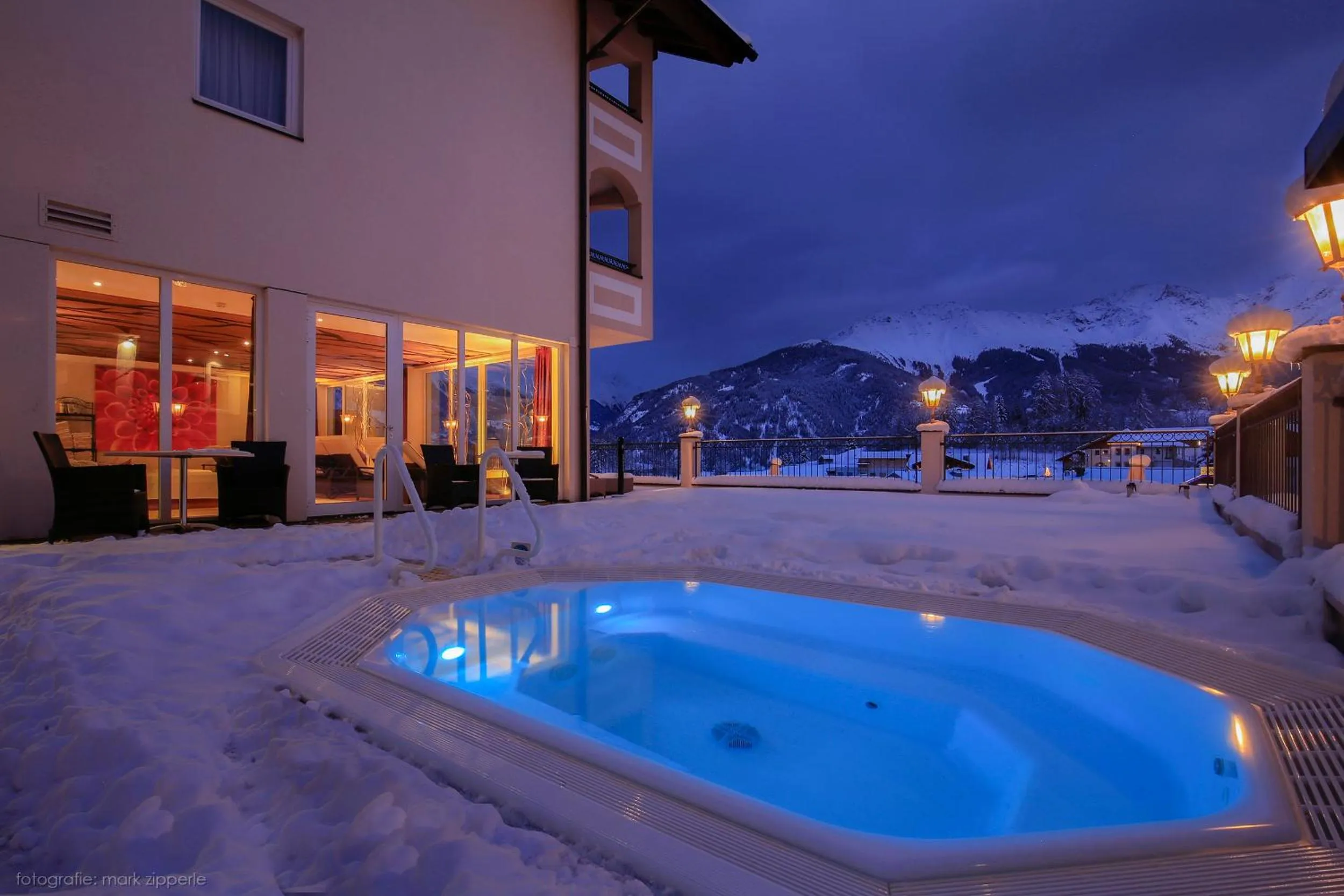 Hot Tub in Alpen-Herz Romantik & Spa - Adults Only