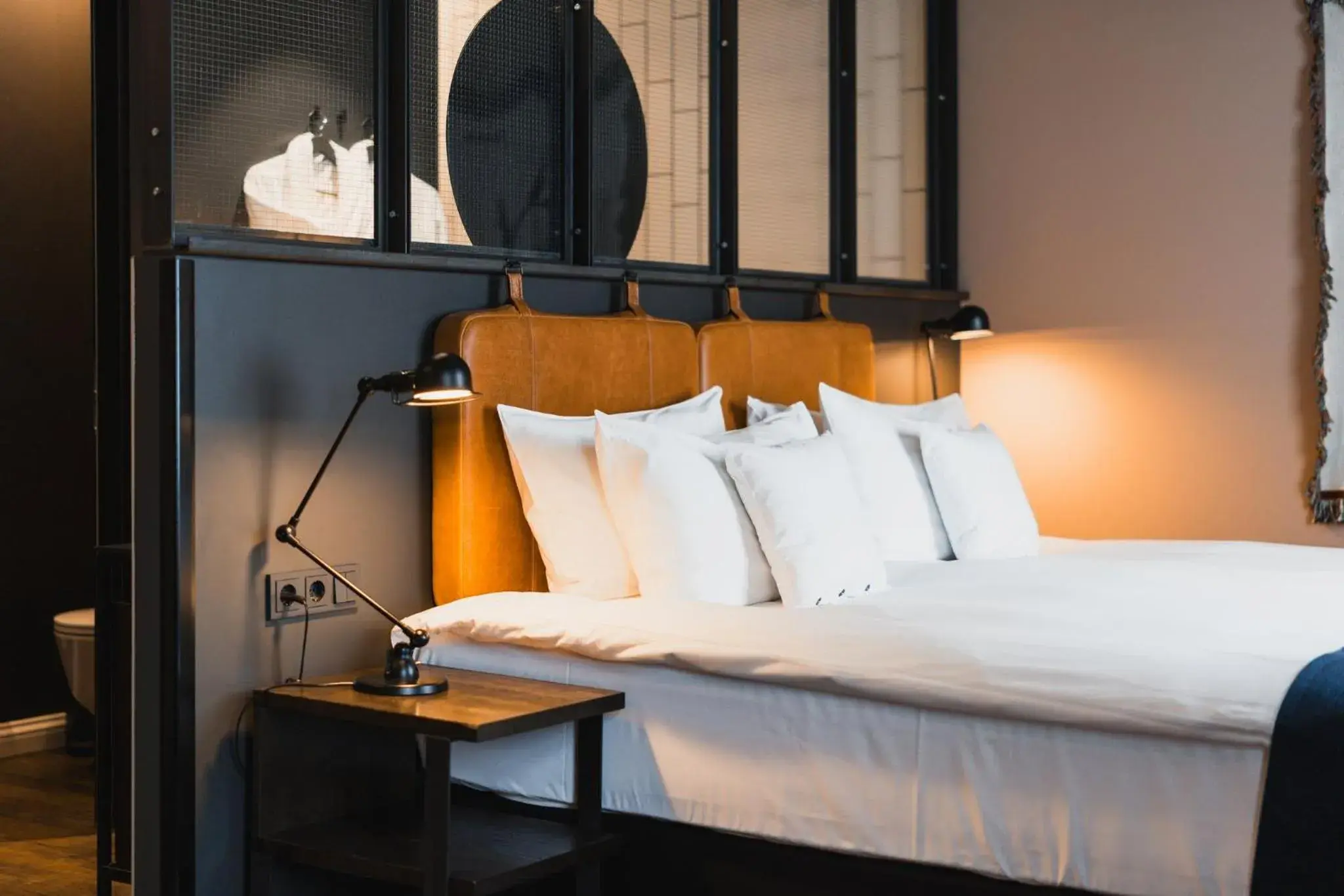 Bedroom, Bed in Exeter Hotel Bedroom, Bed in Exeter Hotel