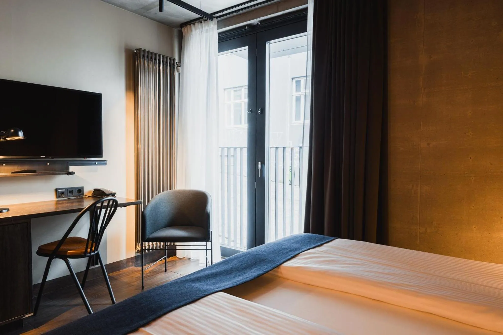 Bedroom, Bed in Exeter Hotel