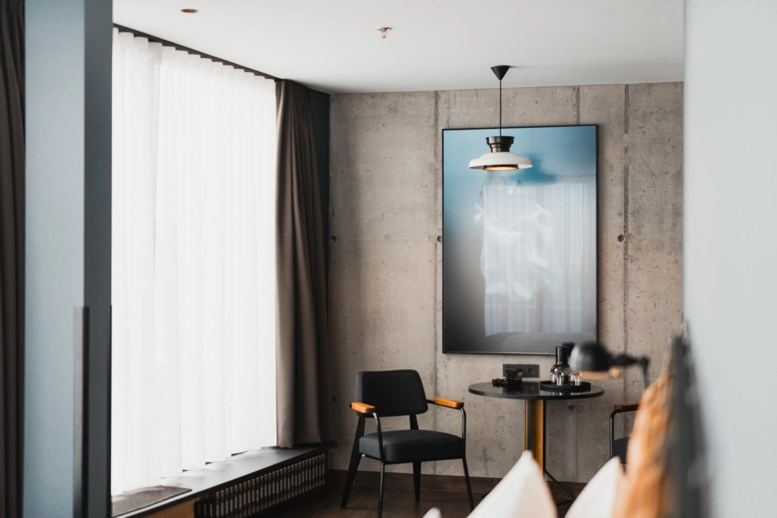Seating area in Exeter Hotel