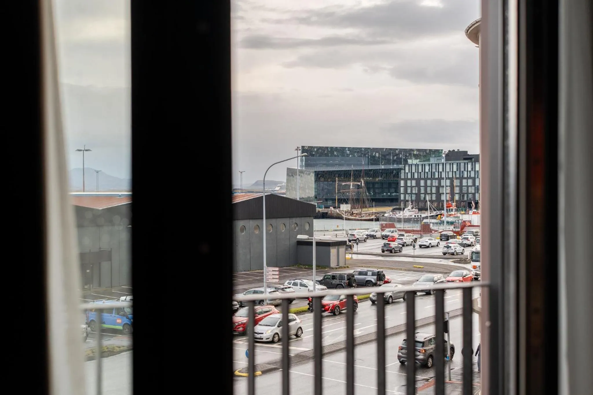 Property building in Exeter Hotel