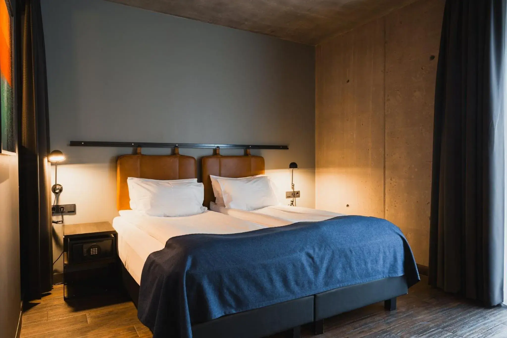 Bedroom, Bed in Exeter Hotel Bedroom, Bed in Exeter Hotel