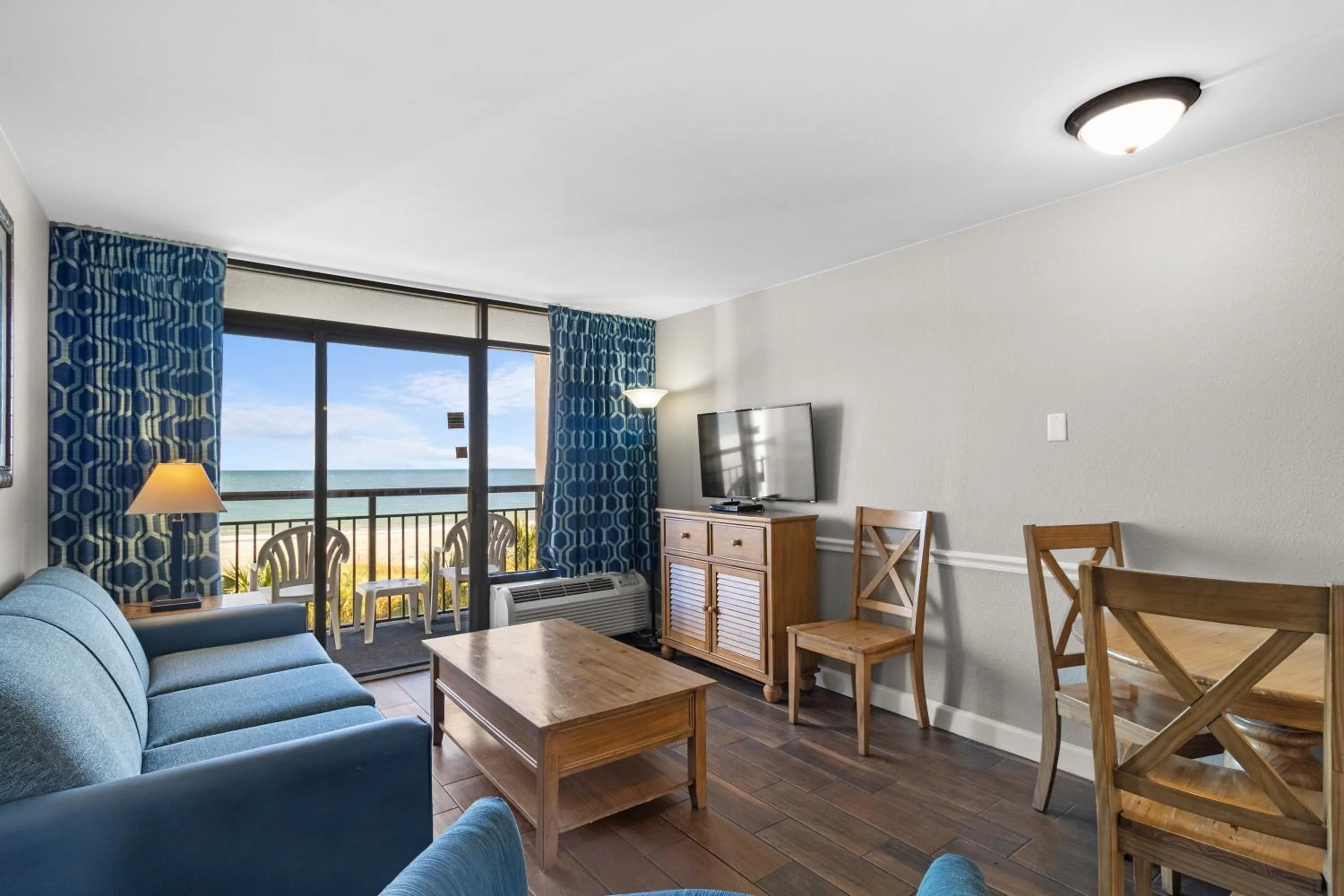 Living room in Monterey Bay Suites