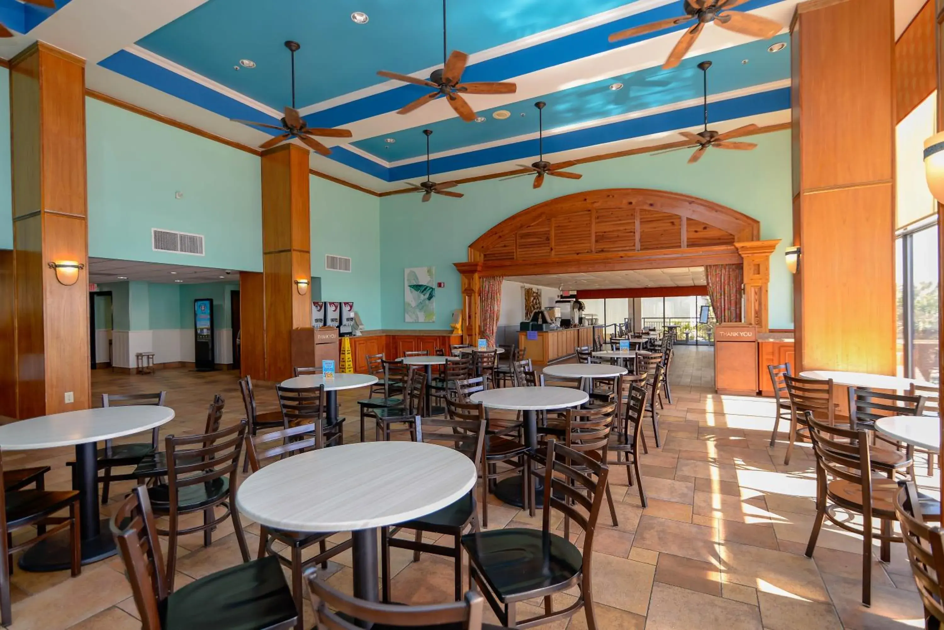 Restaurant/places to eat in Monterey Bay Suites Restaurant/places to eat in Monterey Bay Suites