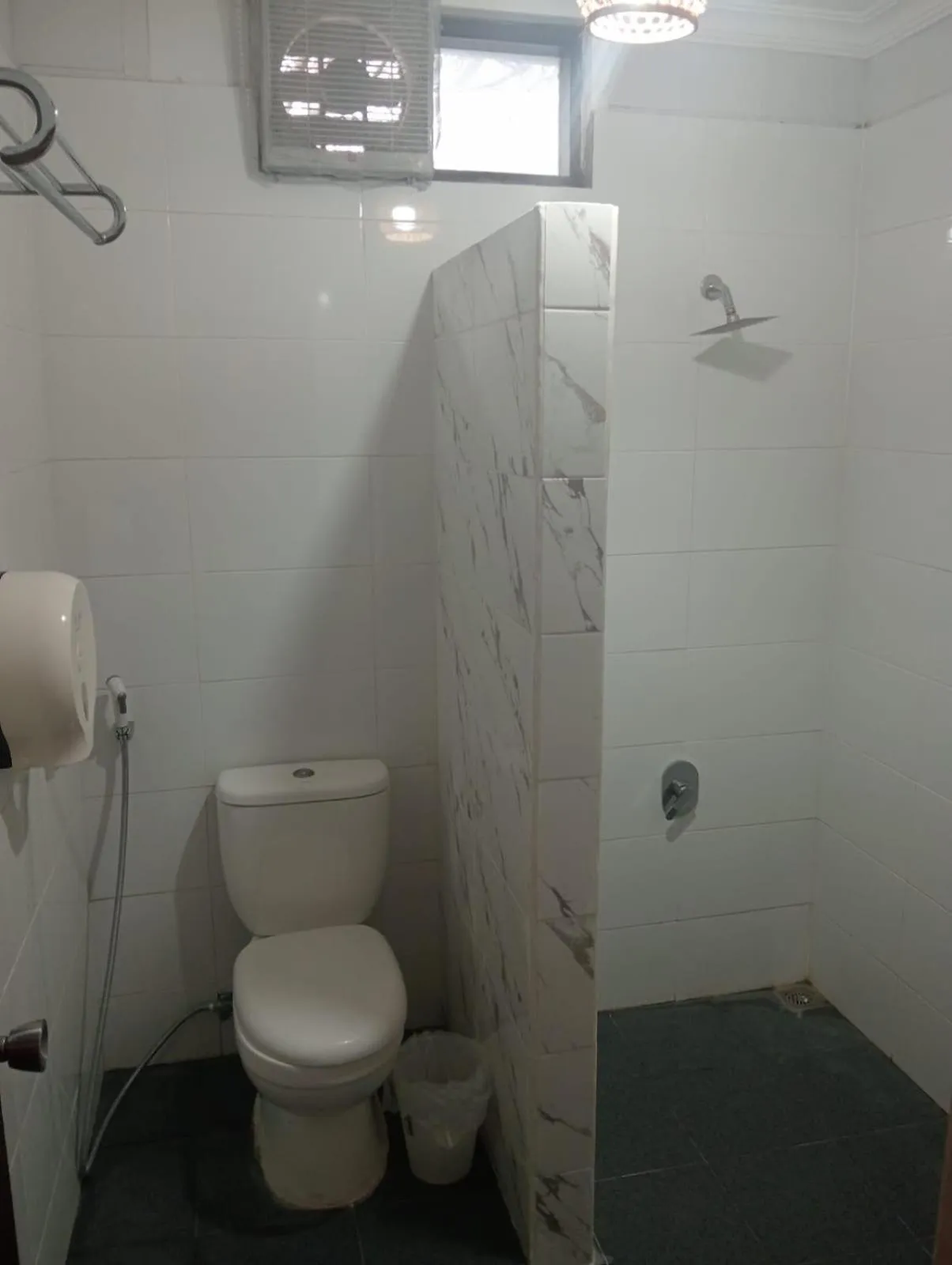 Bathroom in City Garden Bali Dwipa Hotel, Kuta