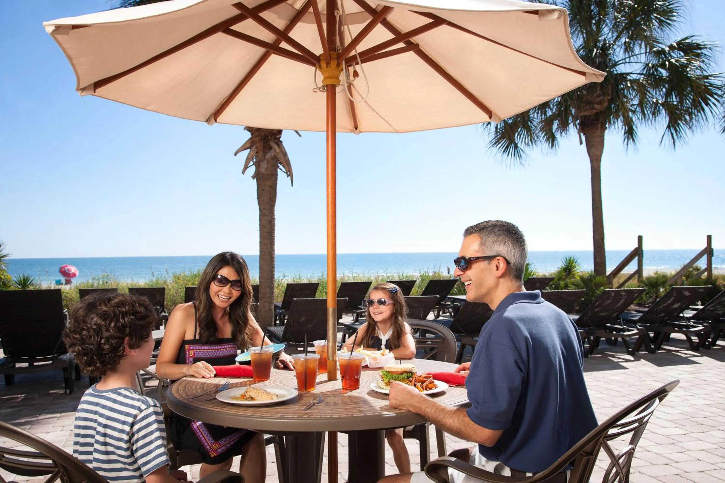 Restaurant/places to eat in Breakers Resort Hotel