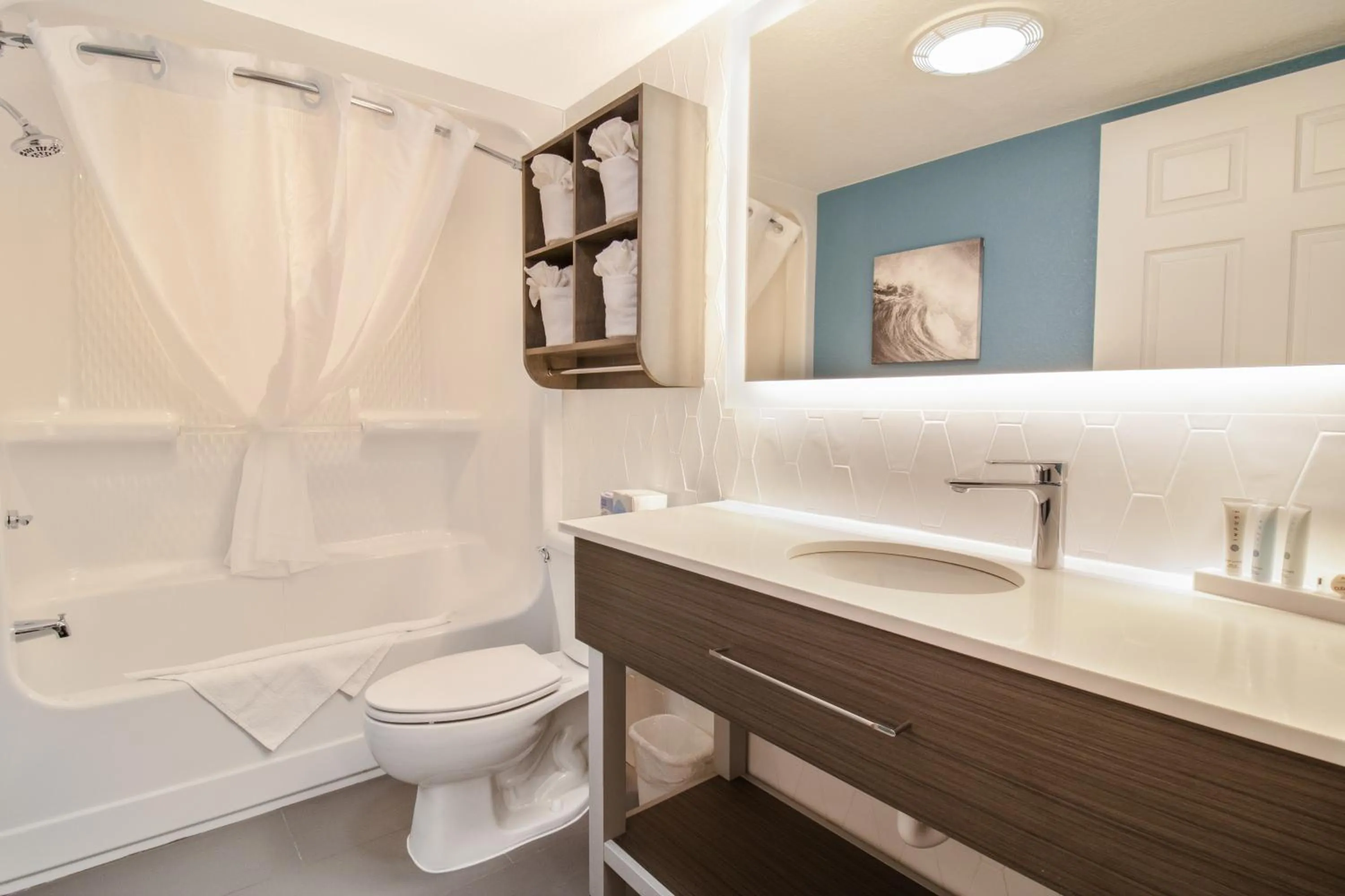 Bathroom in Breakers Resort Hotel