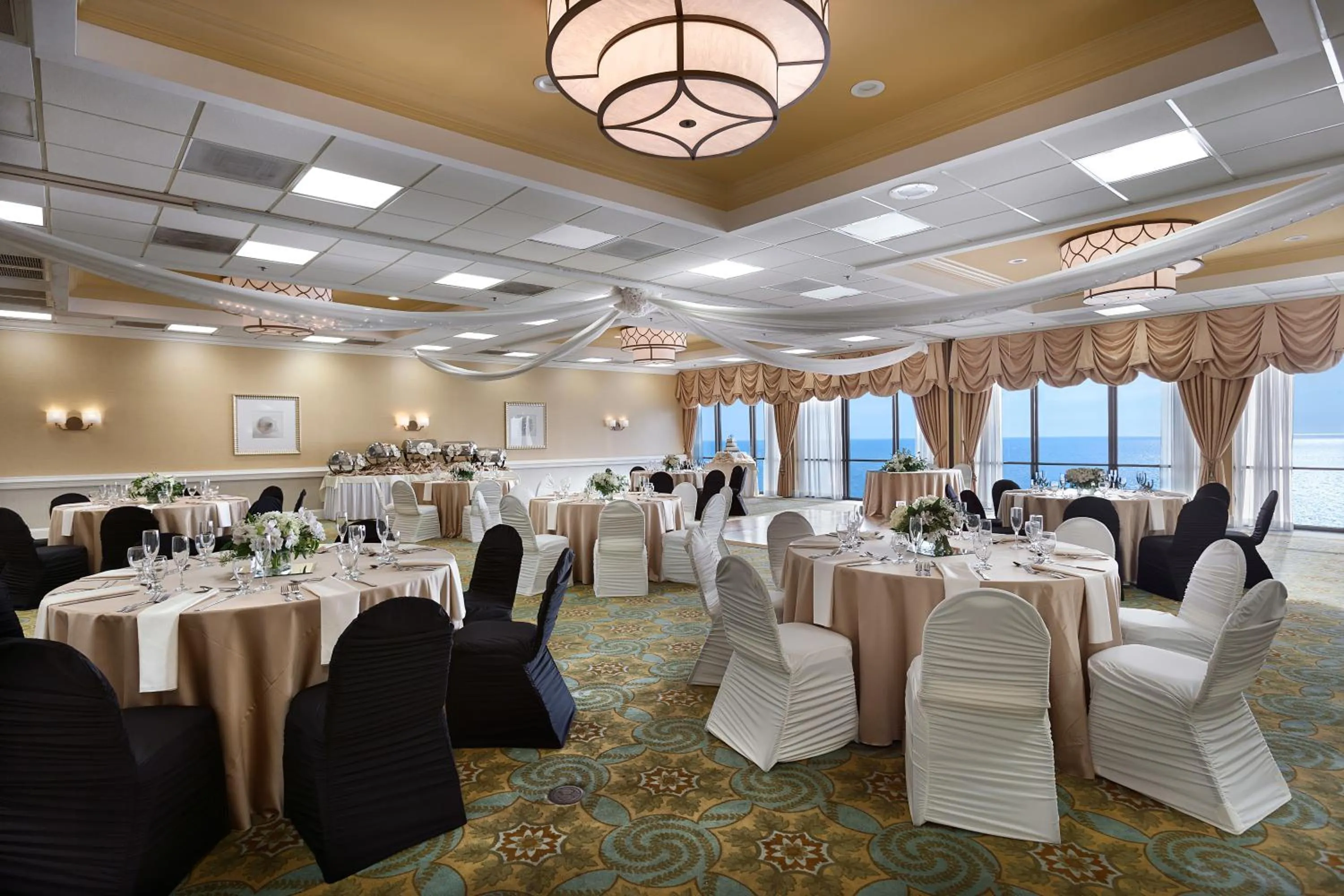 Banquet/Function facilities in Breakers Resort Hotel