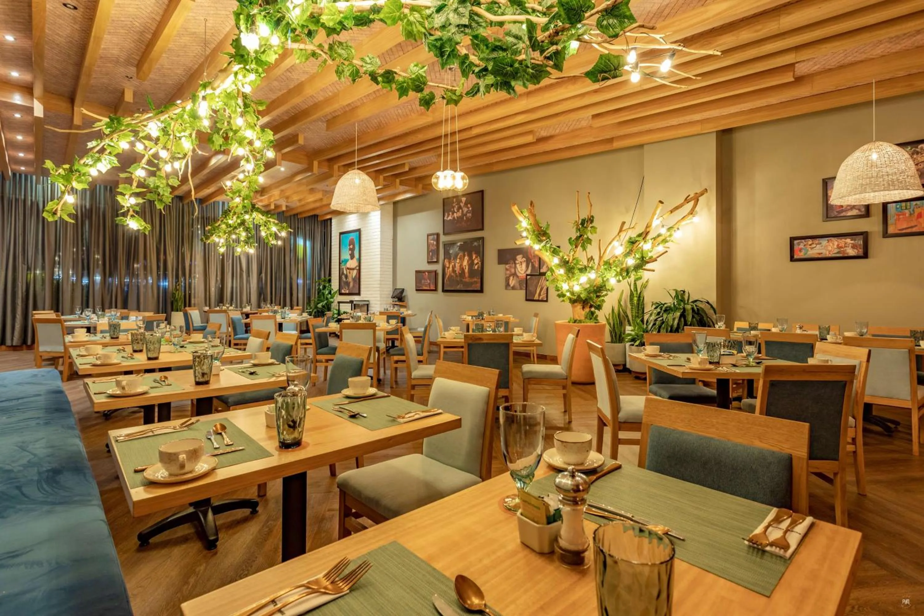 Restaurant/places to eat in Sonesta Hotel Bogotá