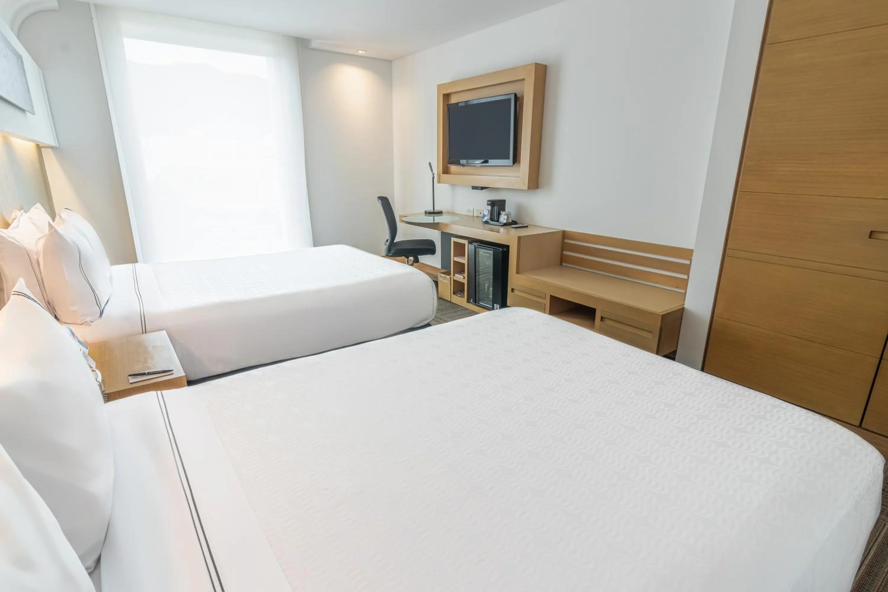 Other, Bed in Sonesta Hotel Bogotá