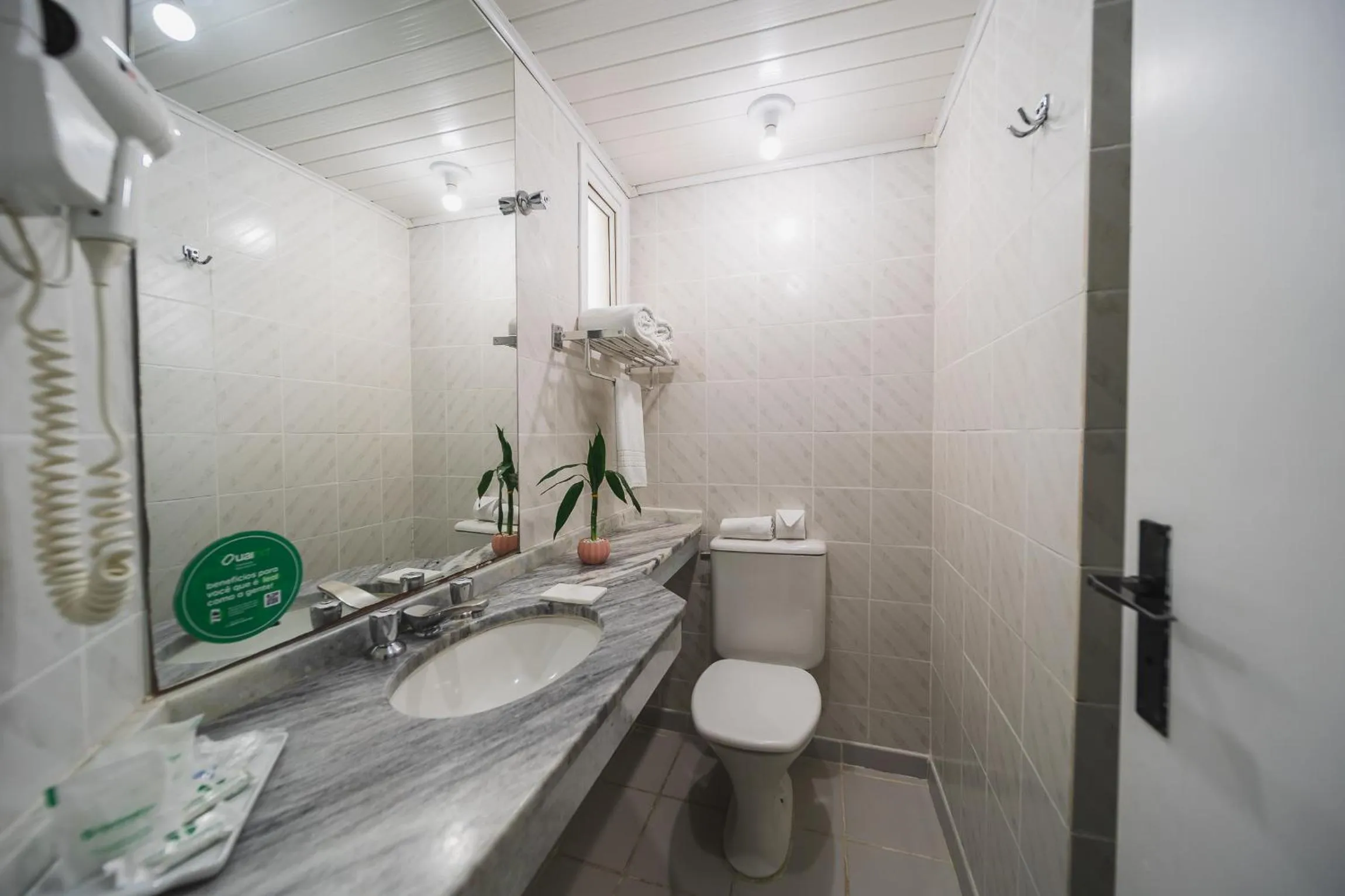 Bathroom in Hotel Nacional Inn Curitiba Torres