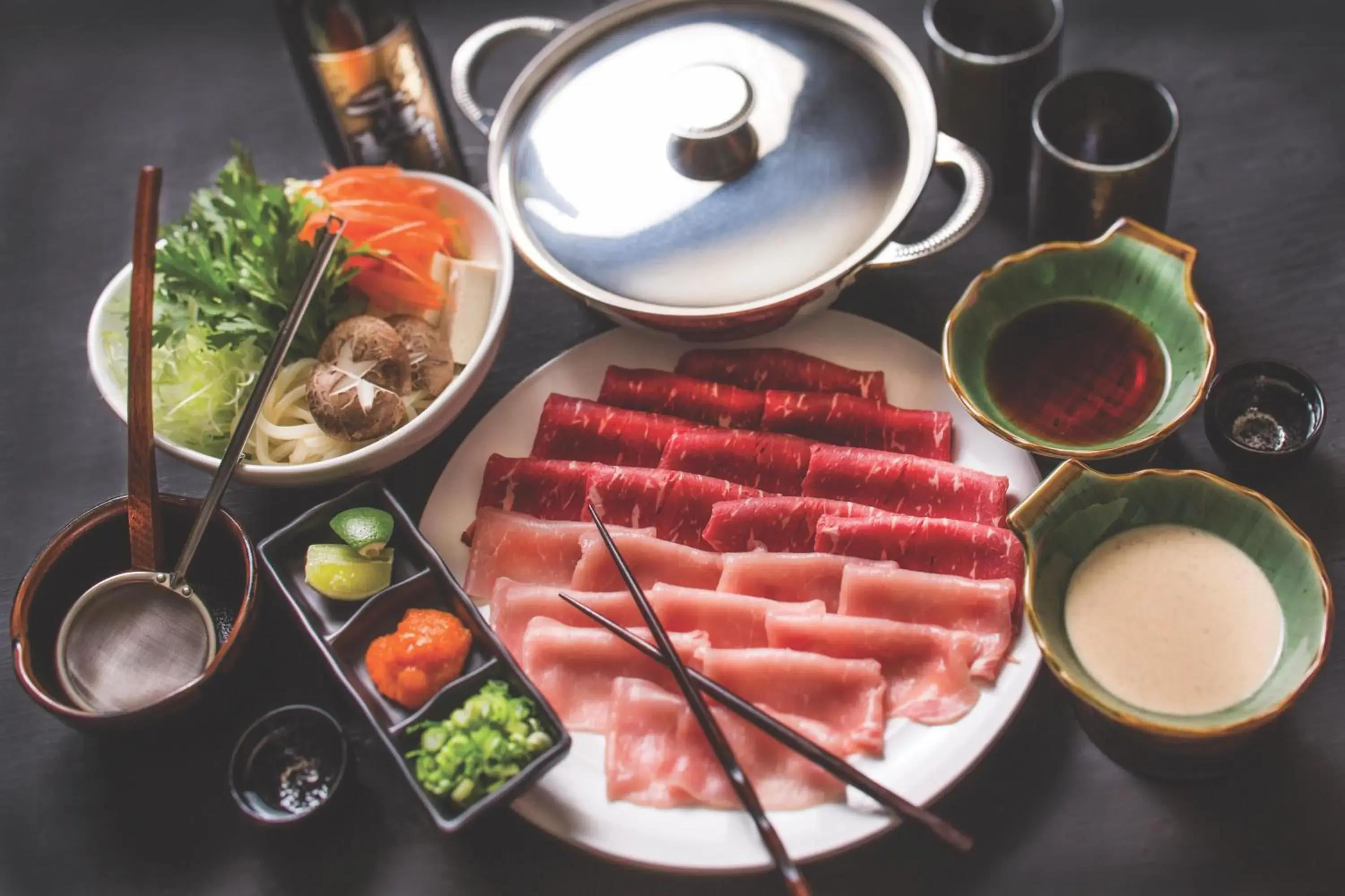 Restaurant/places to eat in Anaheim Majestic Garden Hotel Restaurant/places to eat in Anaheim Majestic Garden Hotel