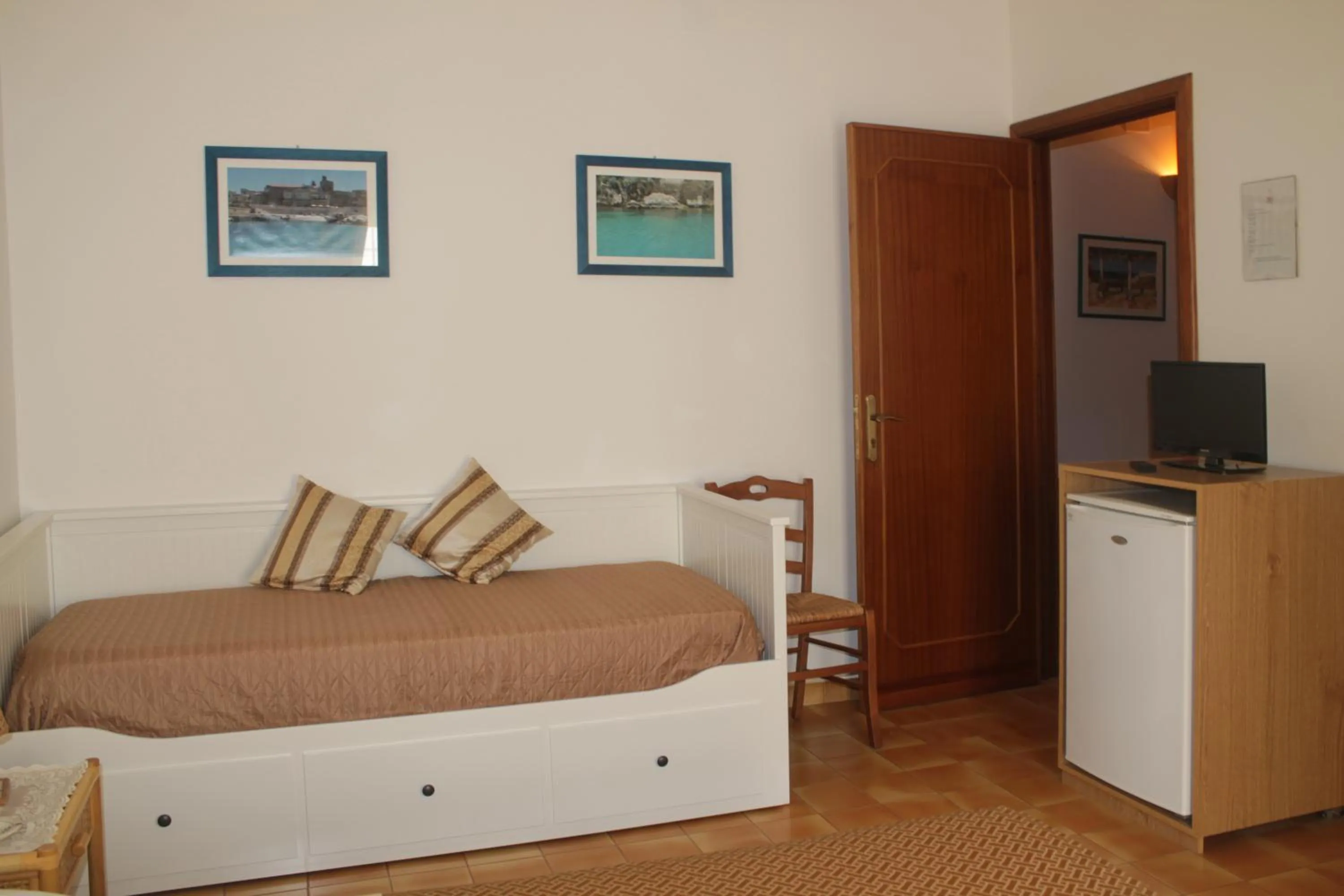 Other, Bed in B&B Otranto 100 mt mare