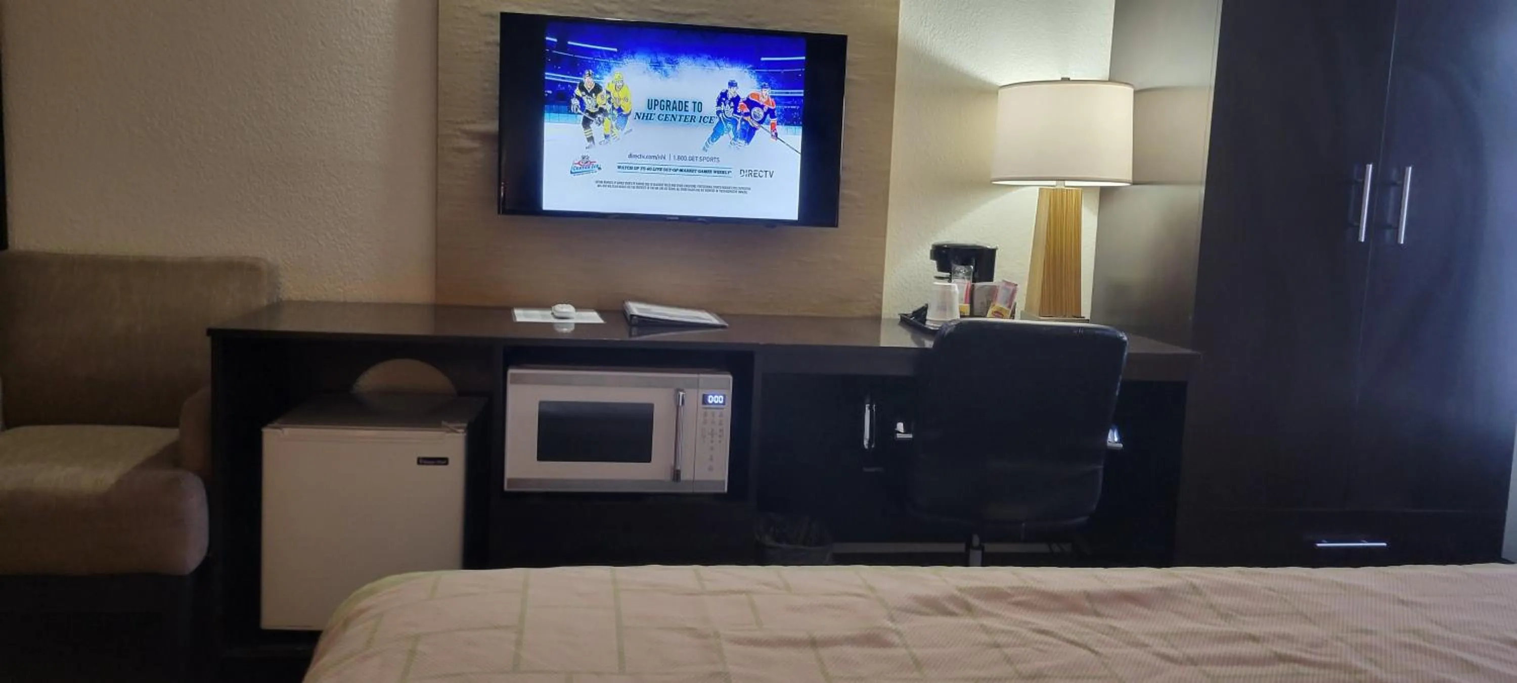 Bed in Baymont by Wyndham Pueblo