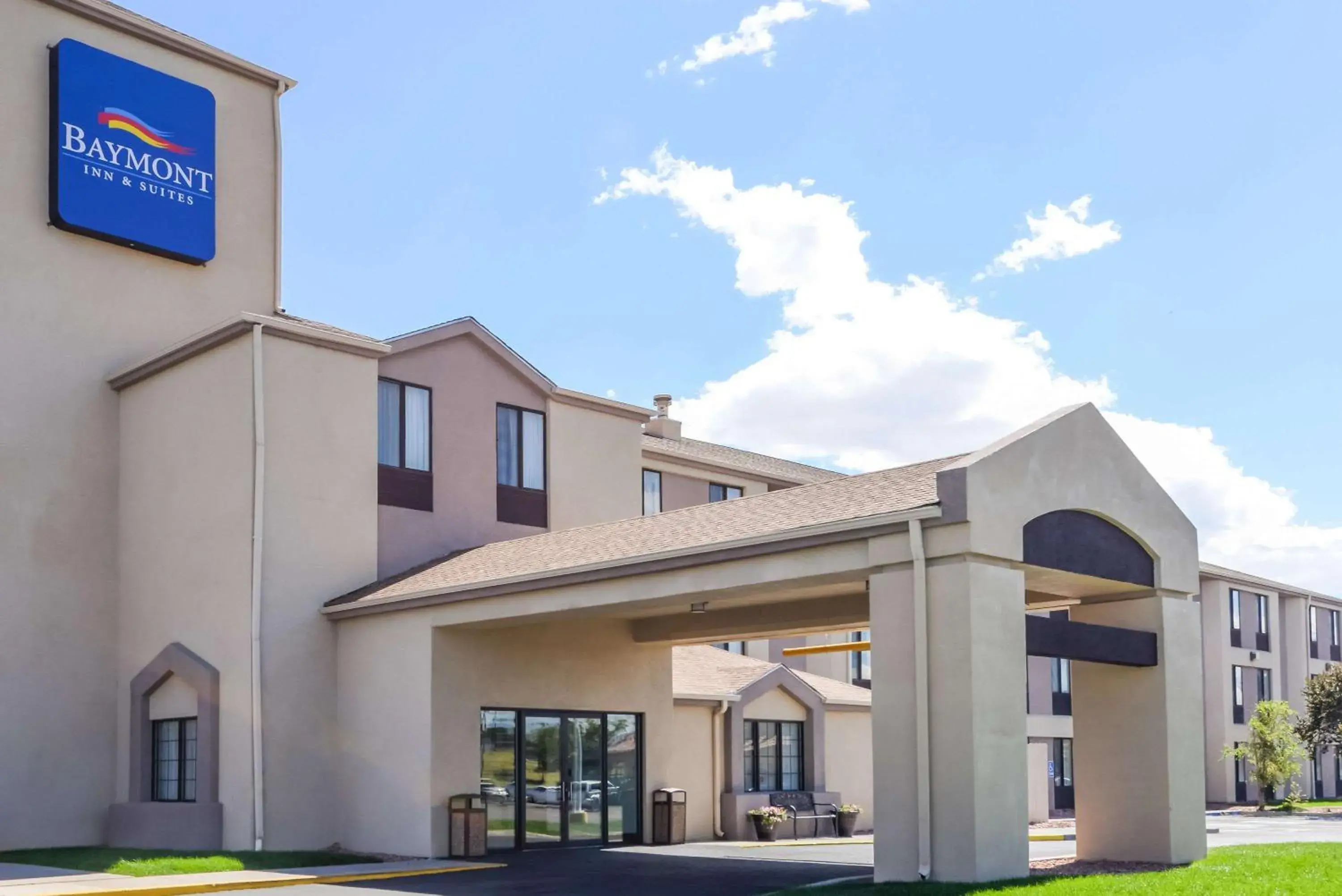 Property building in Baymont by Wyndham Pueblo Property building in Baymont by Wyndham Pueblo