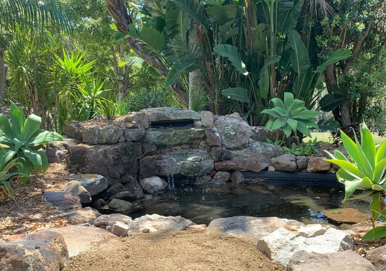 Garden in Sinclairs Country Retreat - Adults Only