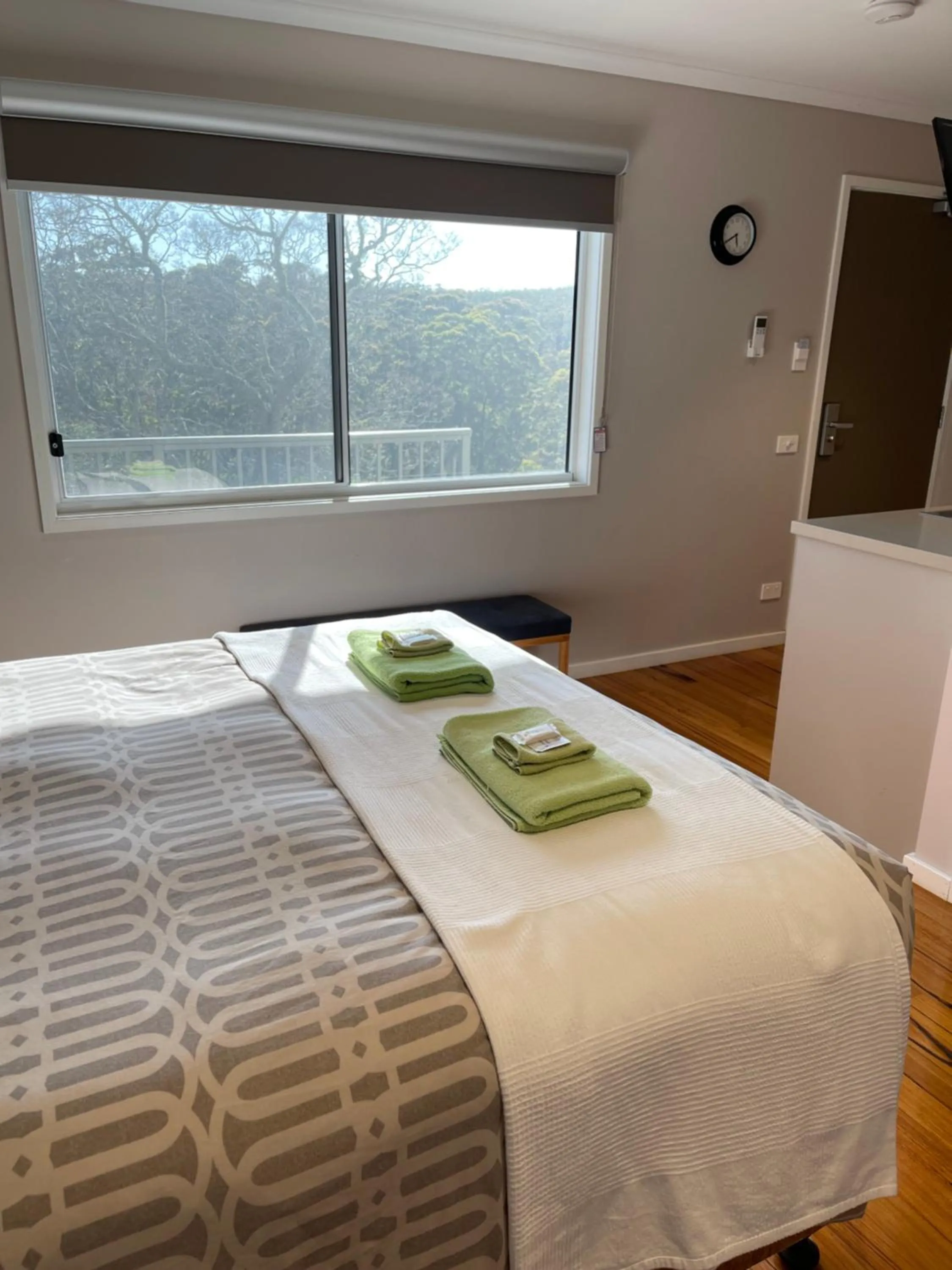 Bed in Sinclairs Country Retreat - Adults Only