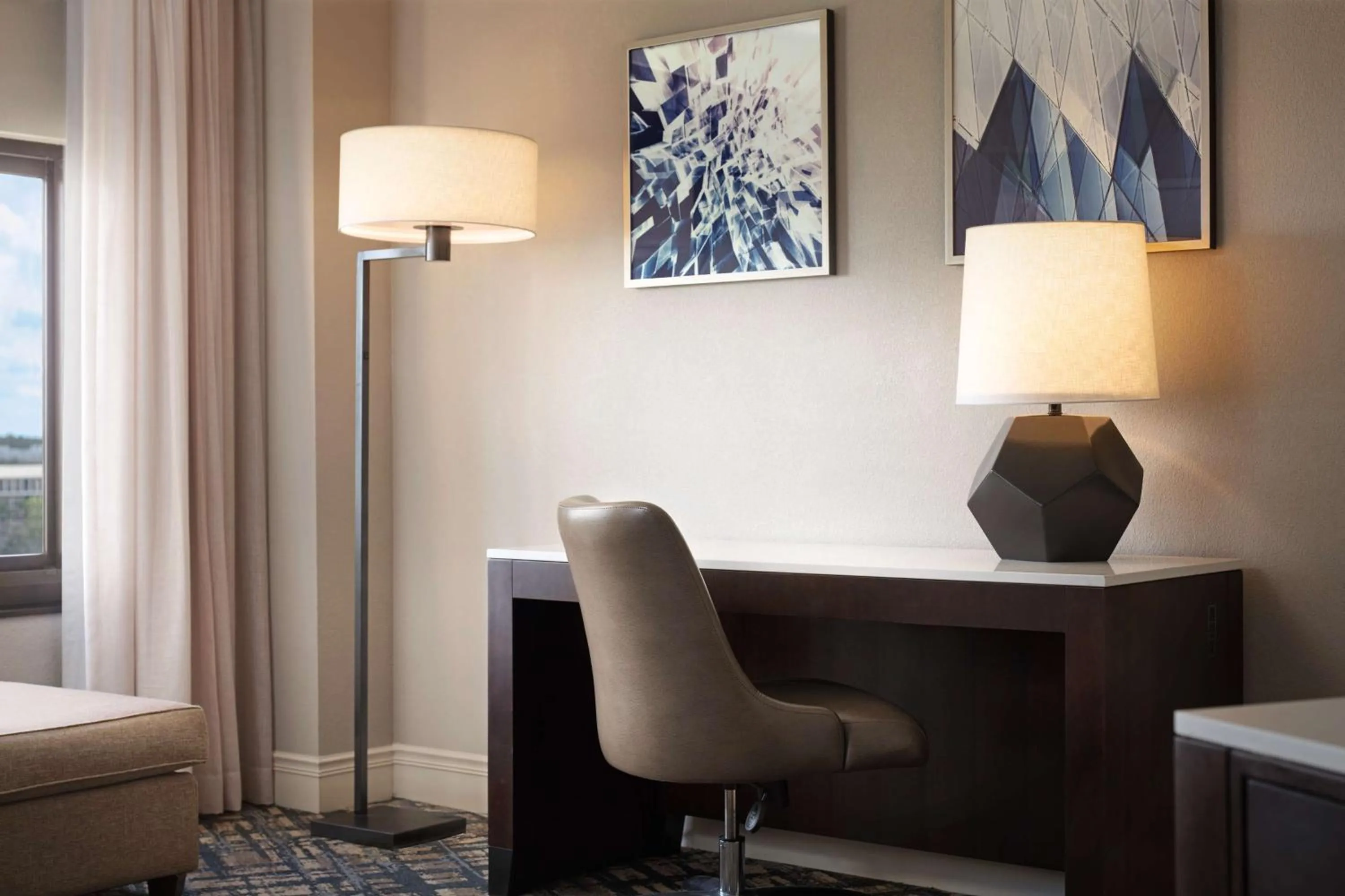 Bedroom, Bed in Hilton Orlando Lake Buena Vista - Disney Springs™ Area