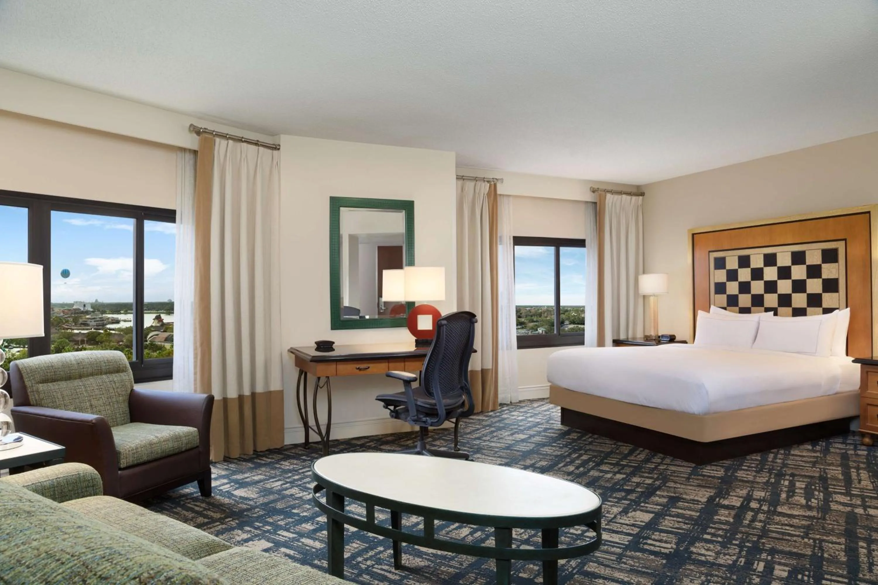 Bedroom, Bed in Hilton Orlando Lake Buena Vista - Disney Springs™ Area