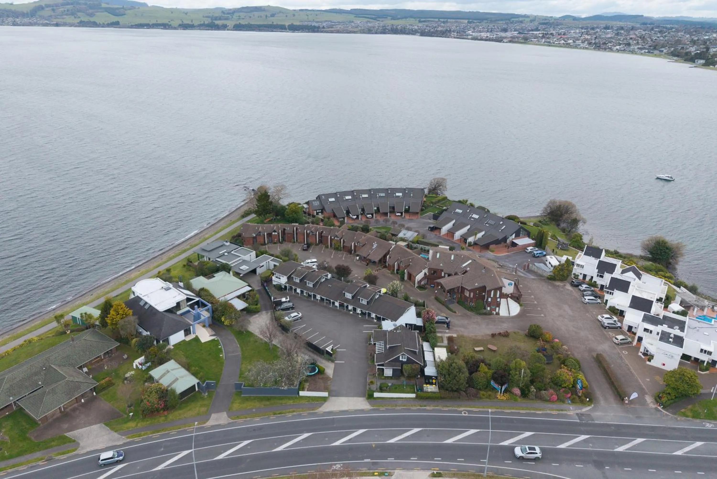 Natural landscape in Cottage Mews Motel