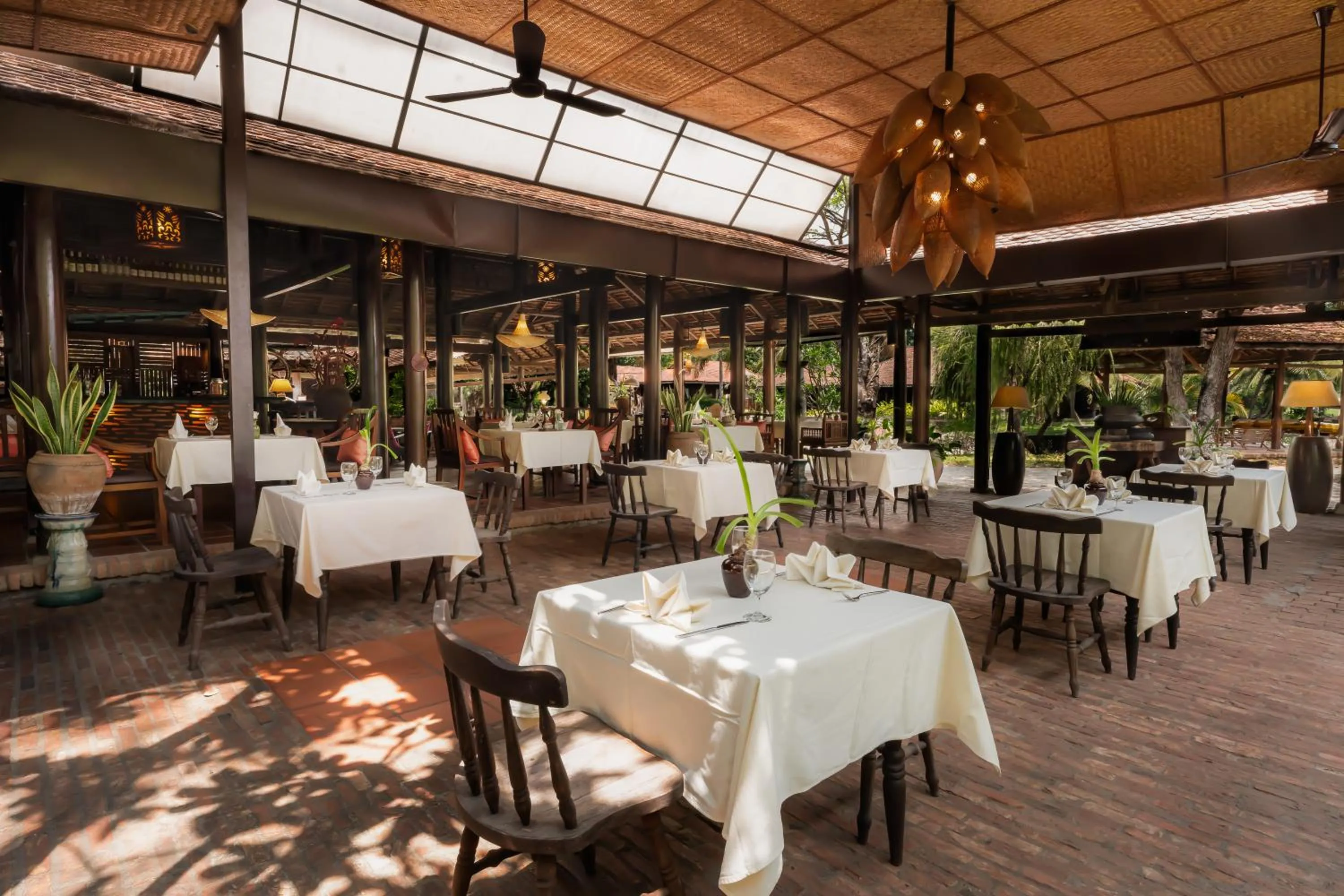 Restaurant/places to eat in Ho Tram Beach Boutique Resort & Spa