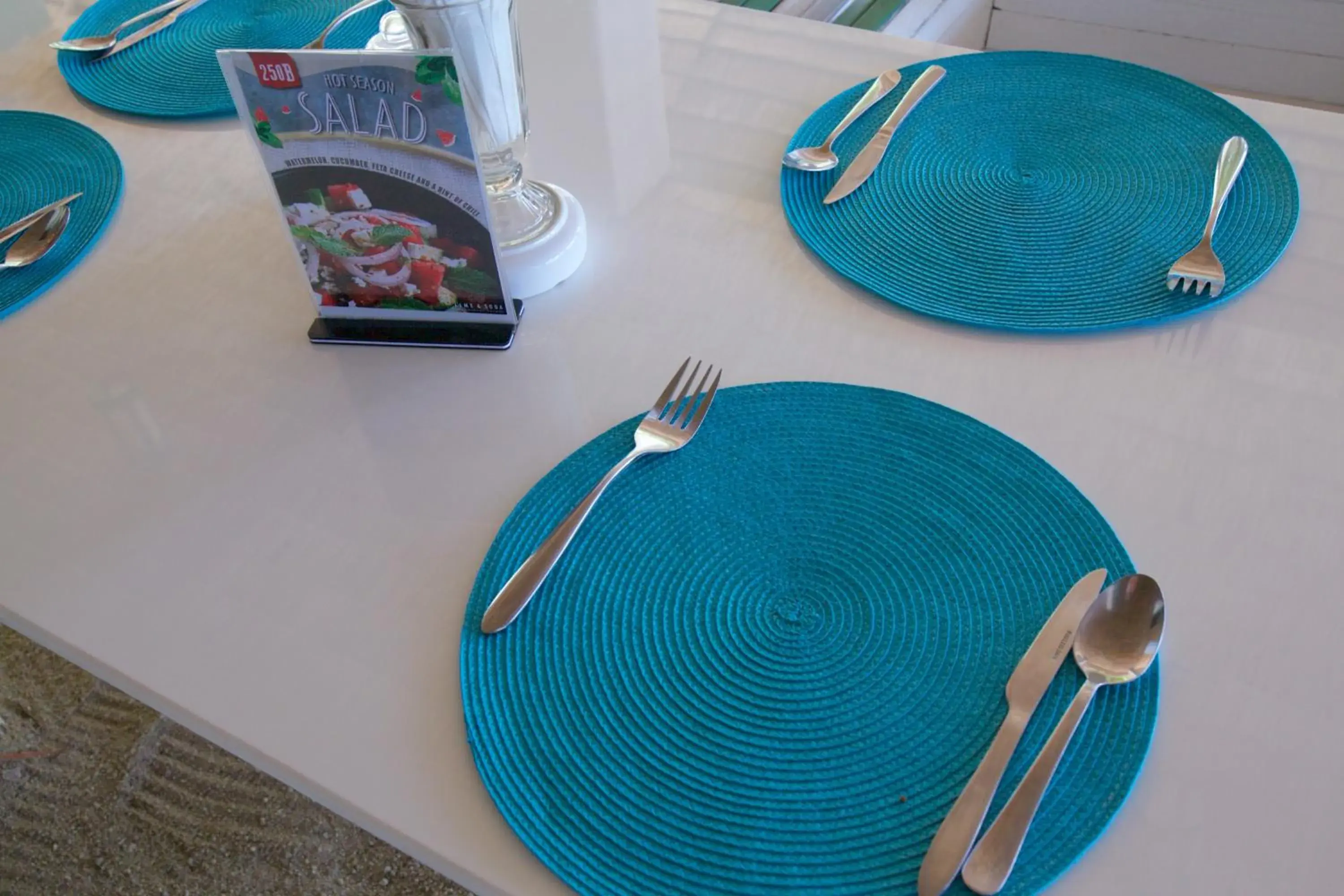 Restaurant/places to eat in Lime N Soda Beachfront Resort Restaurant/places to eat in Lime N Soda Beachfront Resort