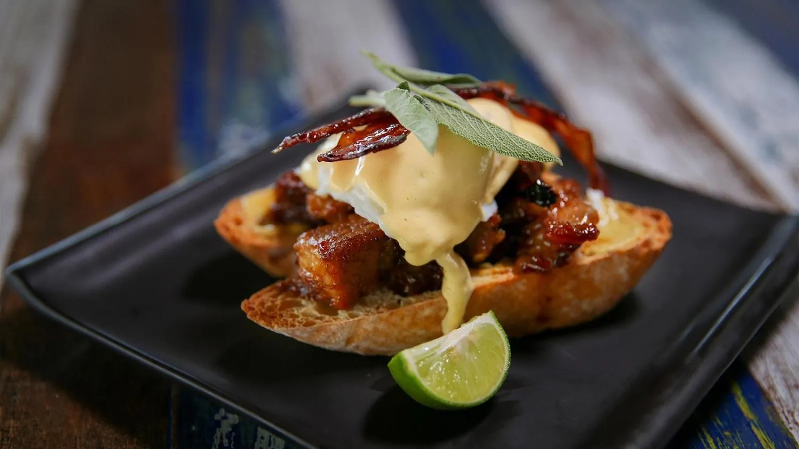 Restaurant/places to eat in Lime N Soda Beachfront Resort