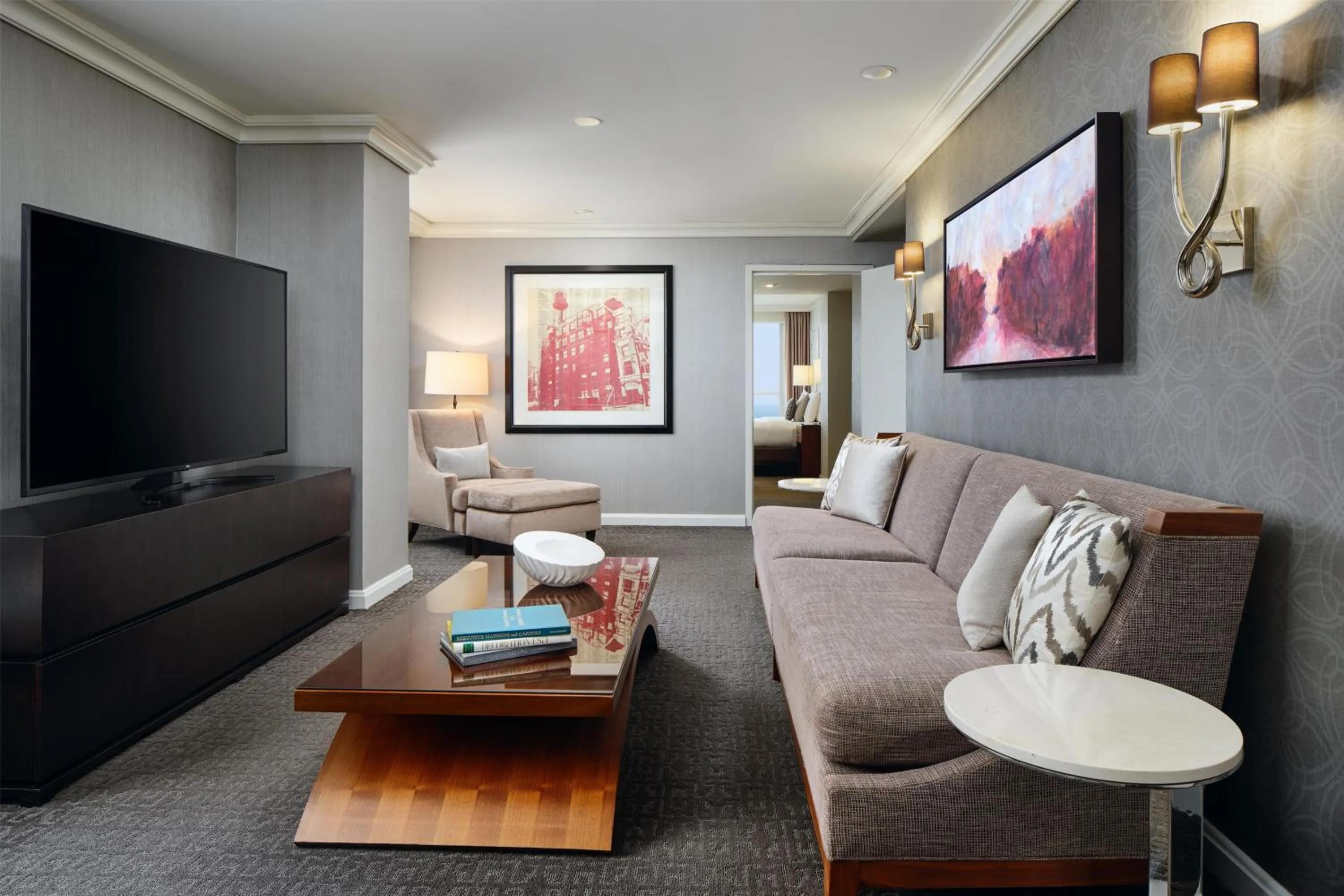 Living room in Hilton Chicago