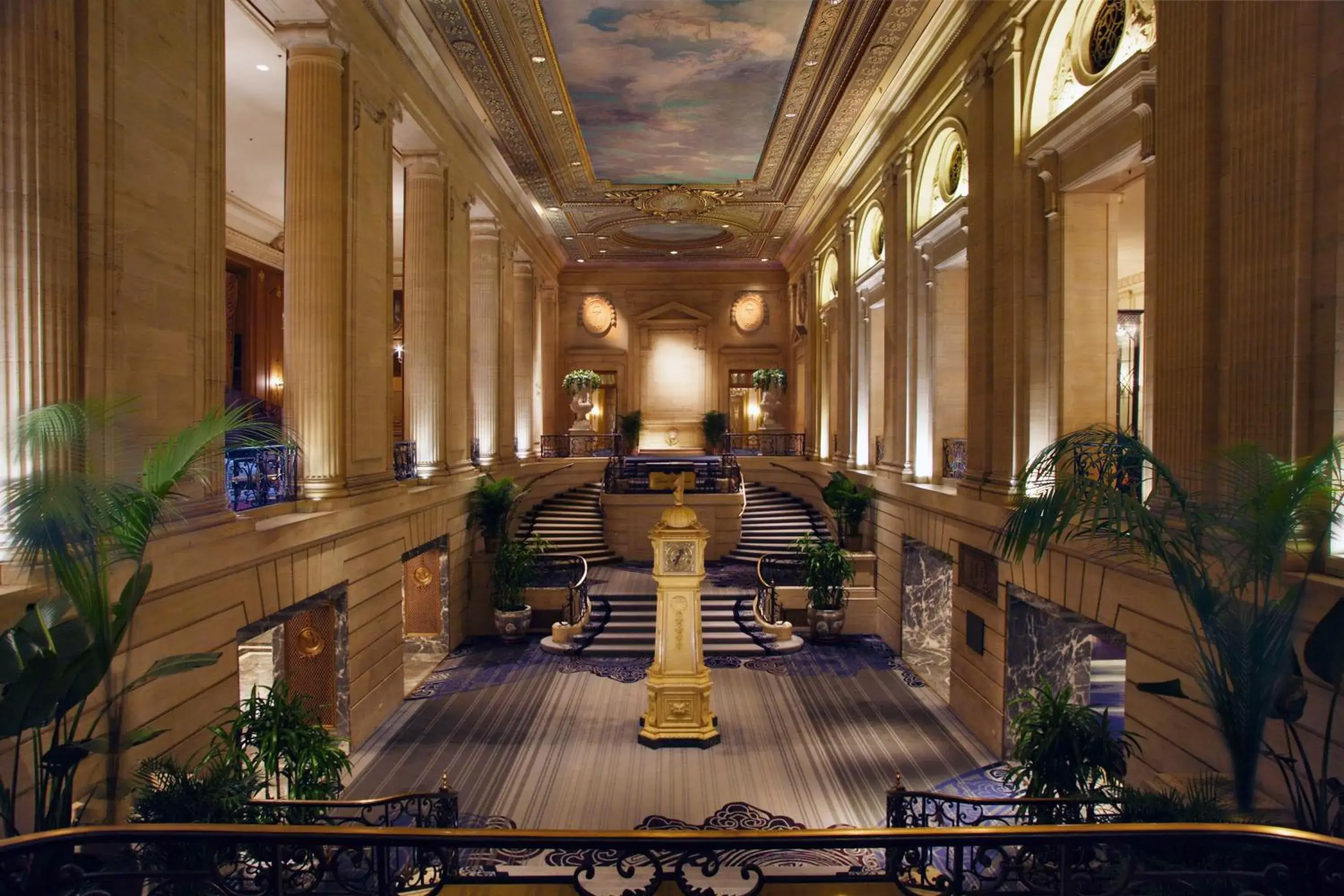 Lobby or reception in Hilton Chicago Lobby or reception in Hilton Chicago