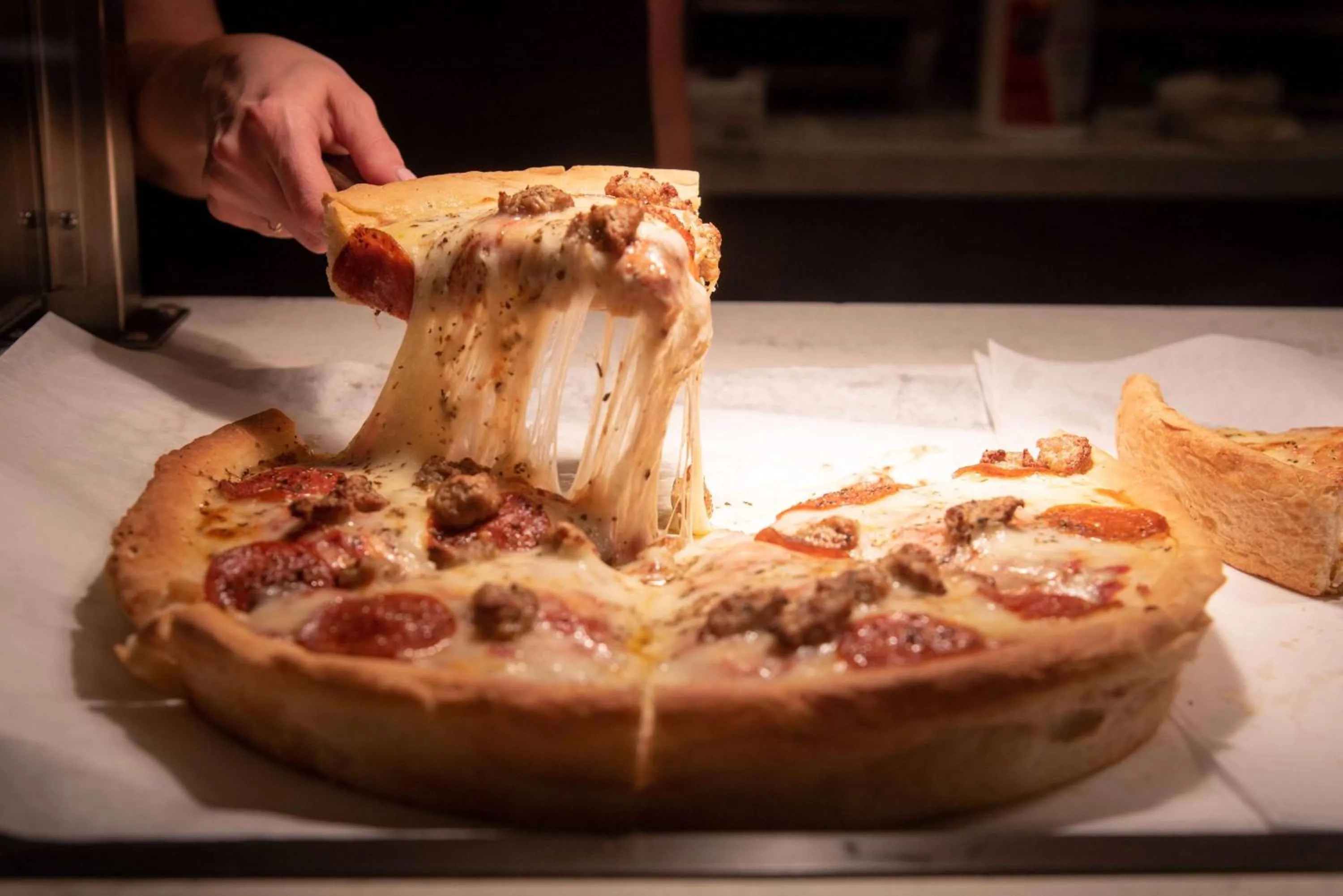 Lounge or bar in Hilton Chicago