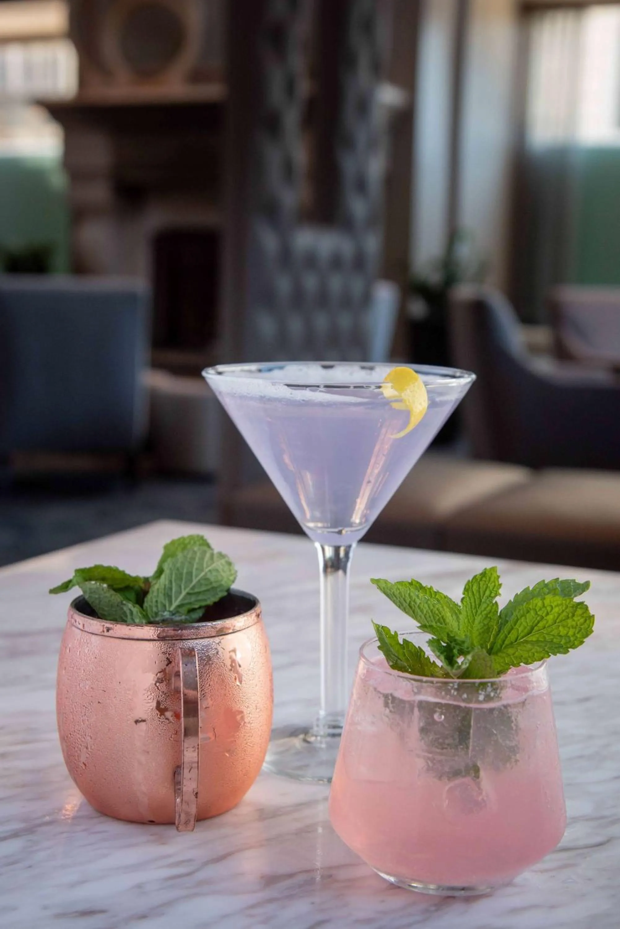 Dining area in Hilton Chicago
