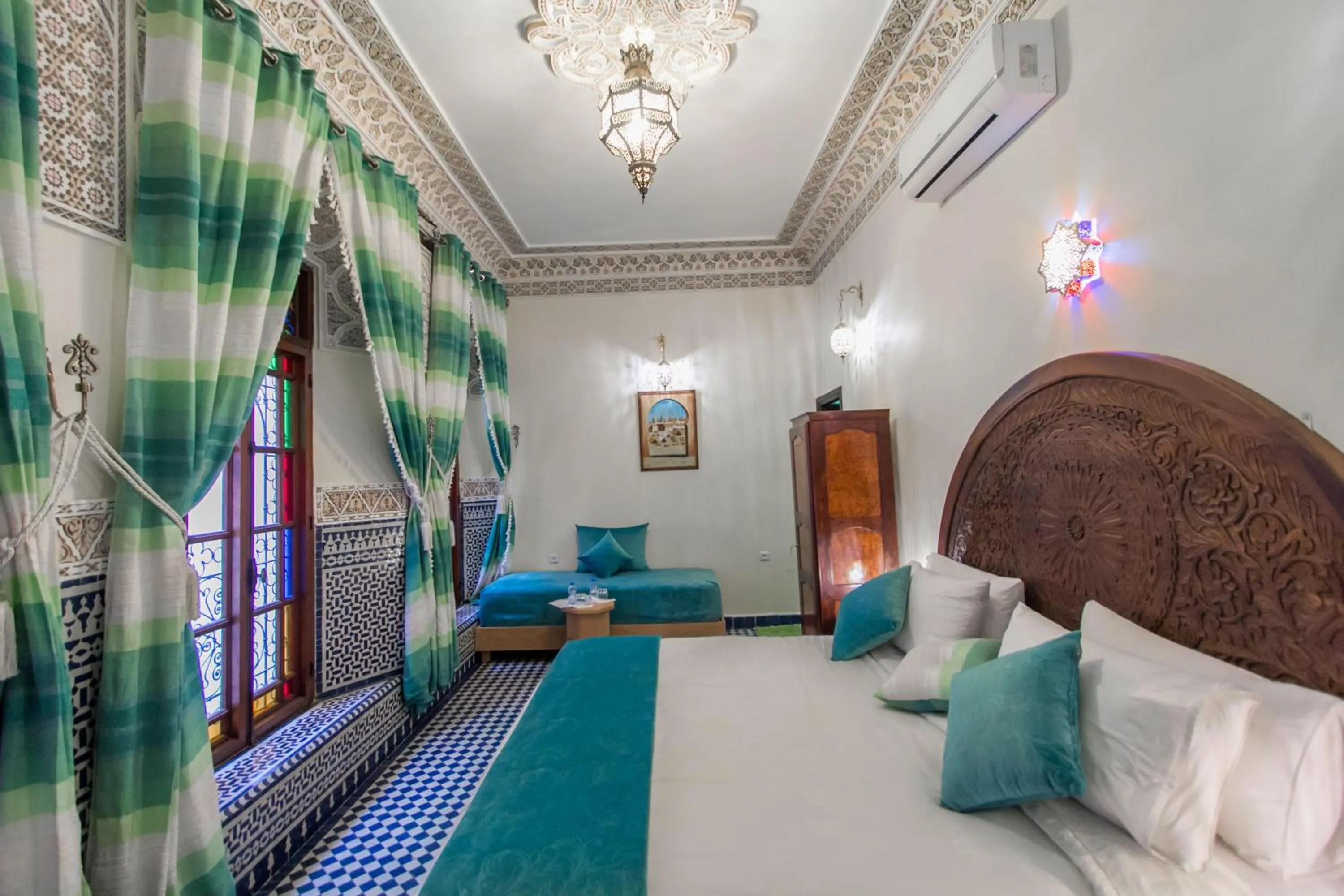 Bed in Dar Fes Tresor