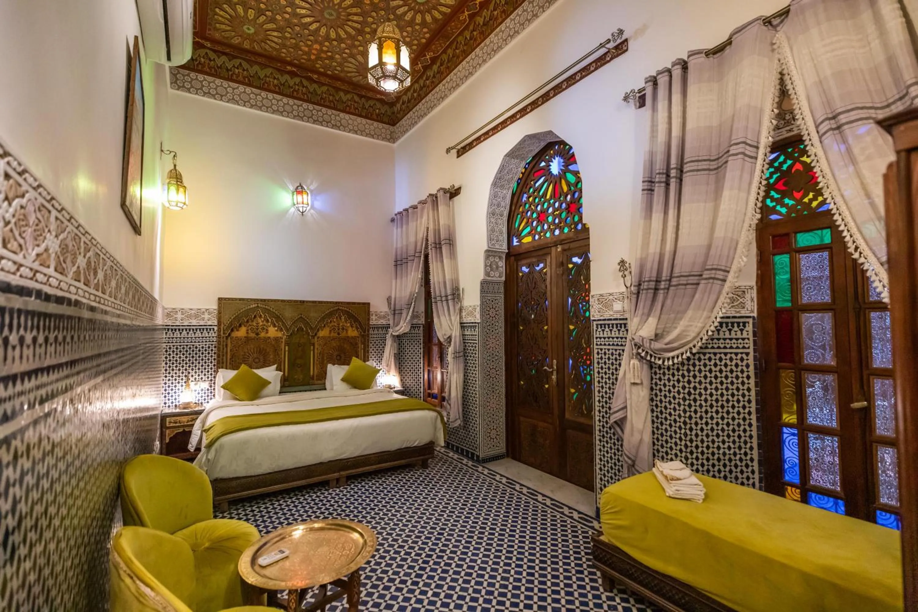 Bed in Dar Fes Tresor