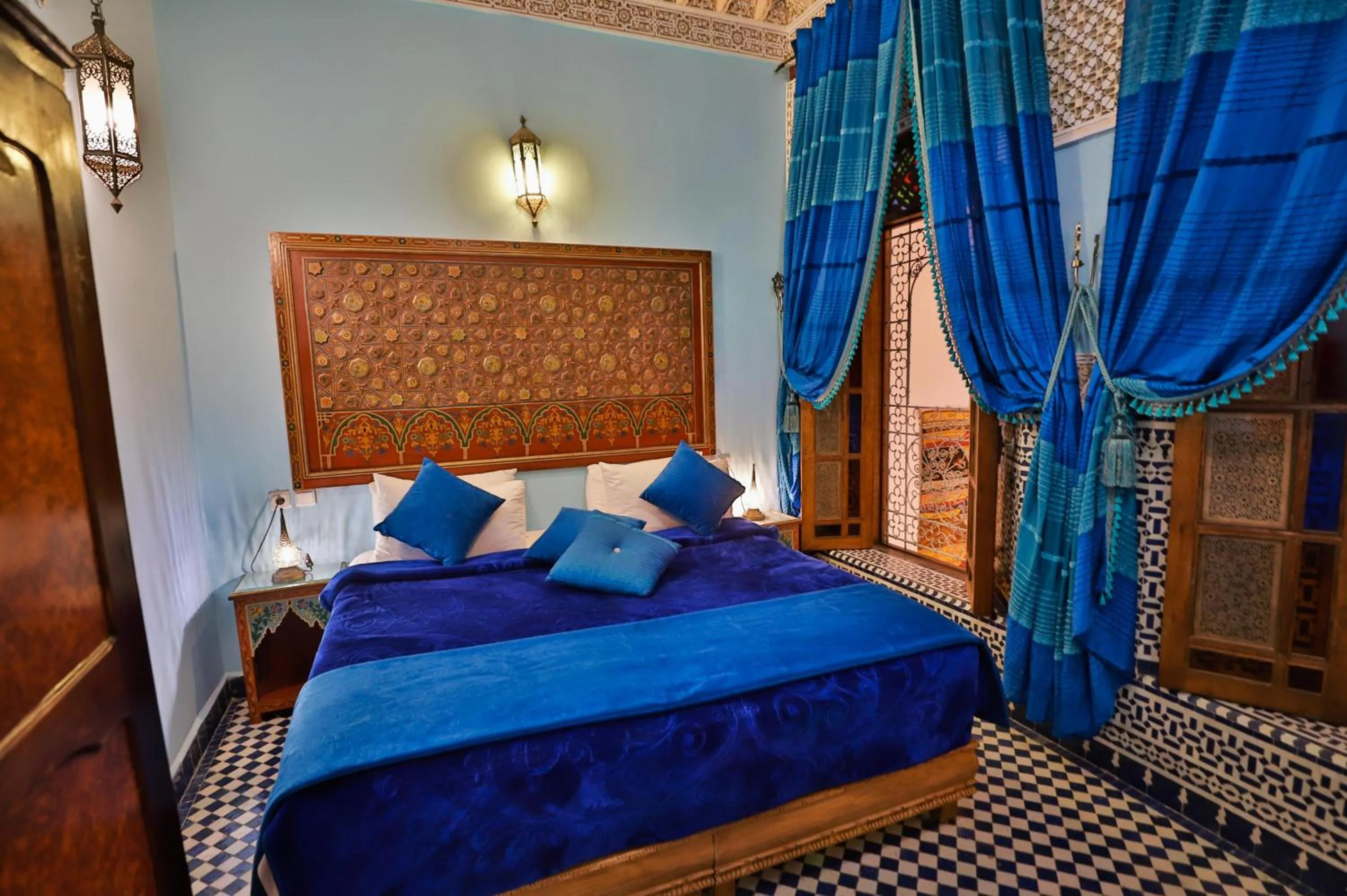 Bed in Dar Fes Tresor
