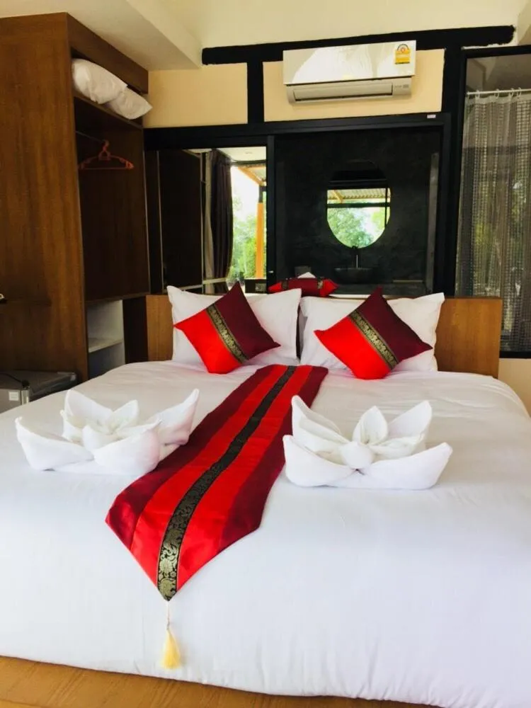 Bed in Mook Tamarind Resort